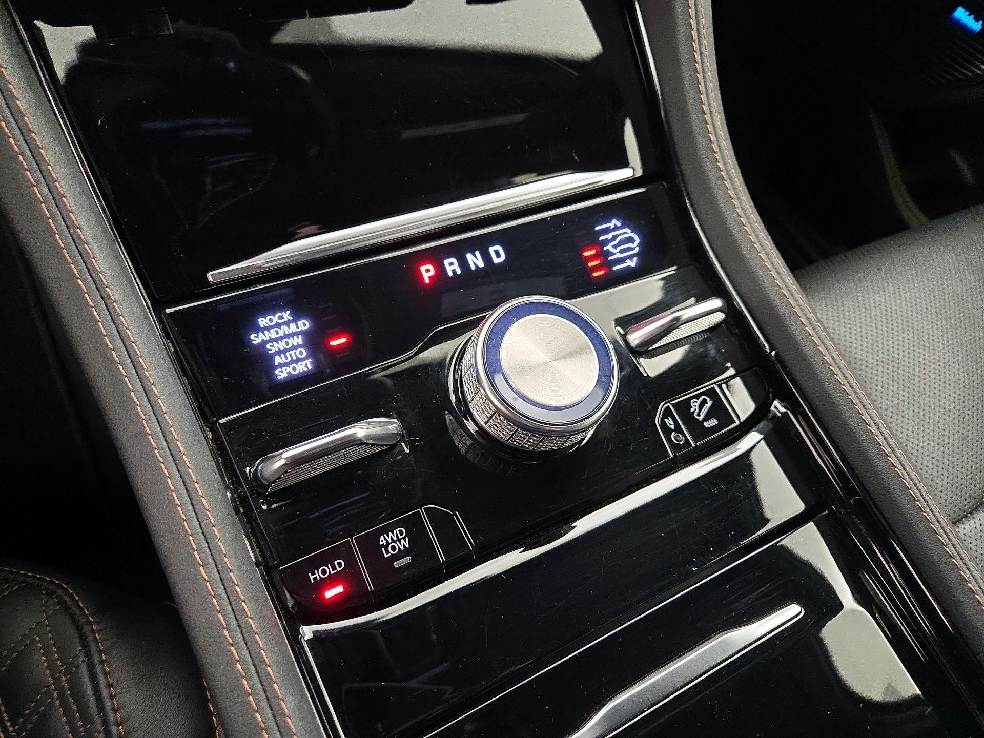 Thumbnail: 2022 Jeep Grand Cherokee - 18