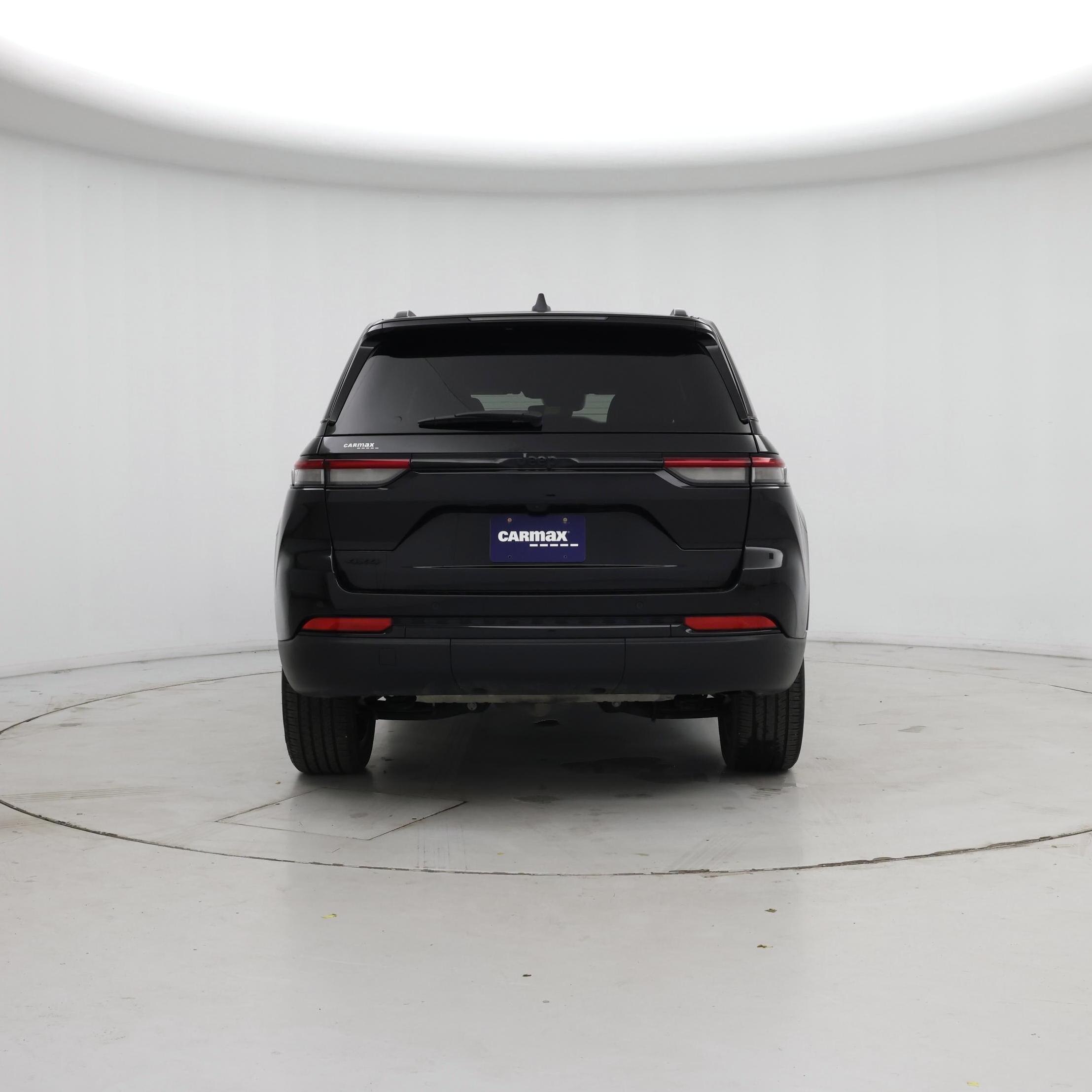 Thumbnail: 2023 Jeep Grand Cherokee - 6