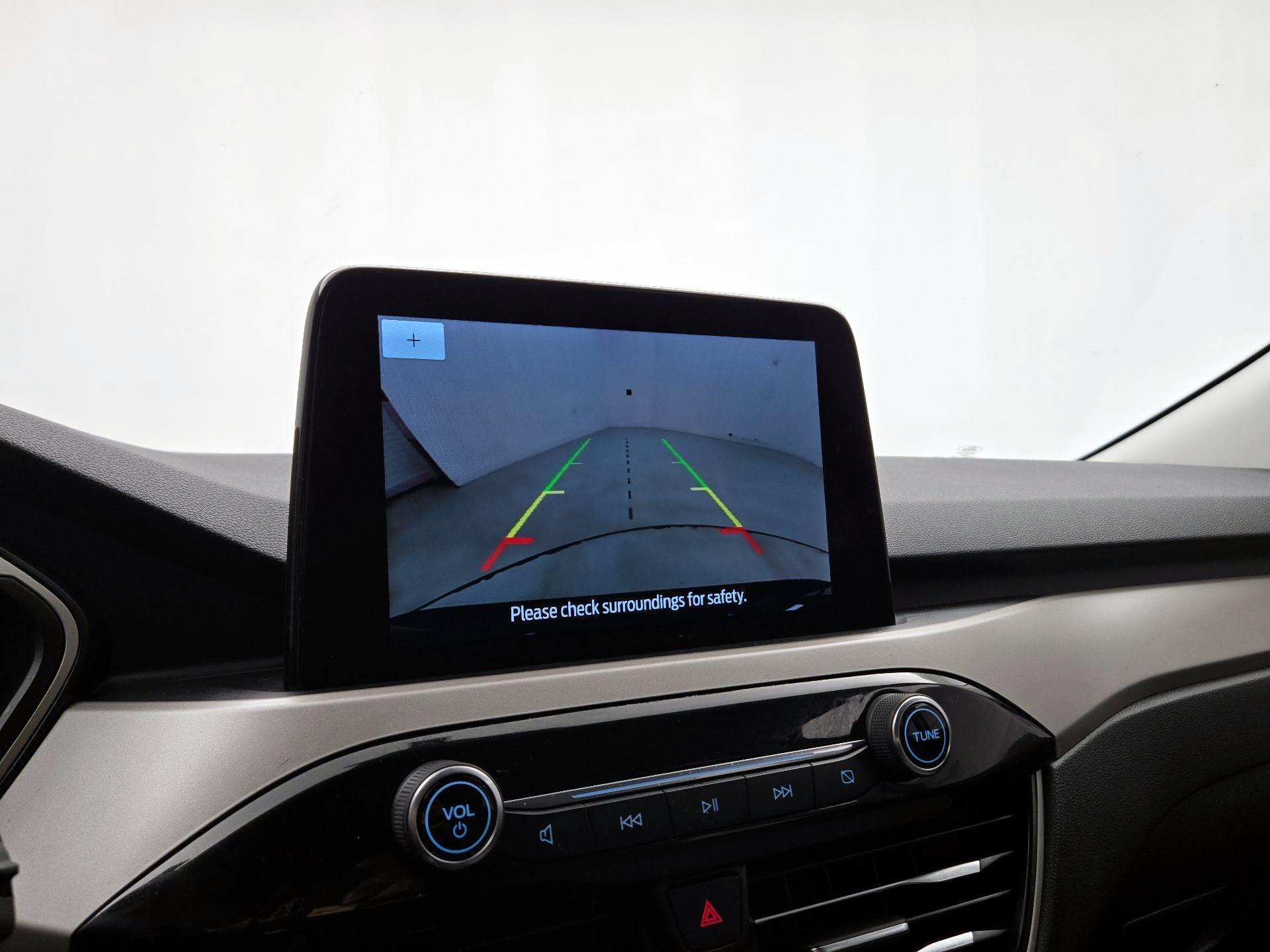 Thumbnail: 2022 Ford Escape - 14