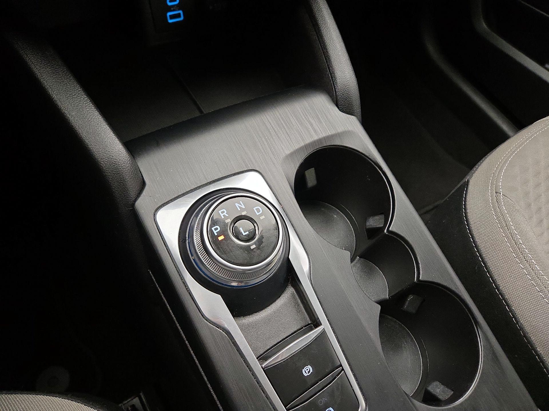 Thumbnail: 2022 Ford Escape - 17