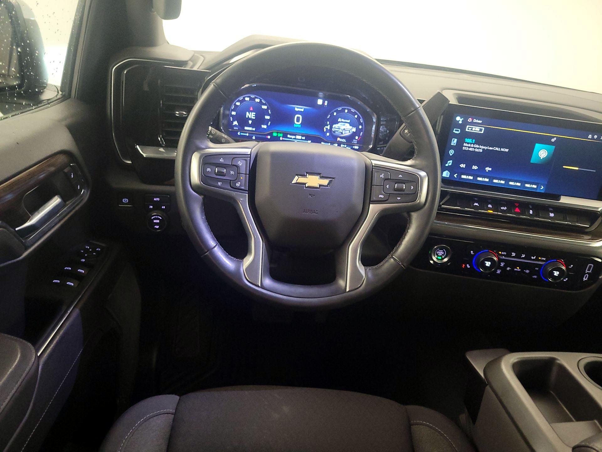 Thumbnail: 2023 Chevrolet Silverado 1500 - 10