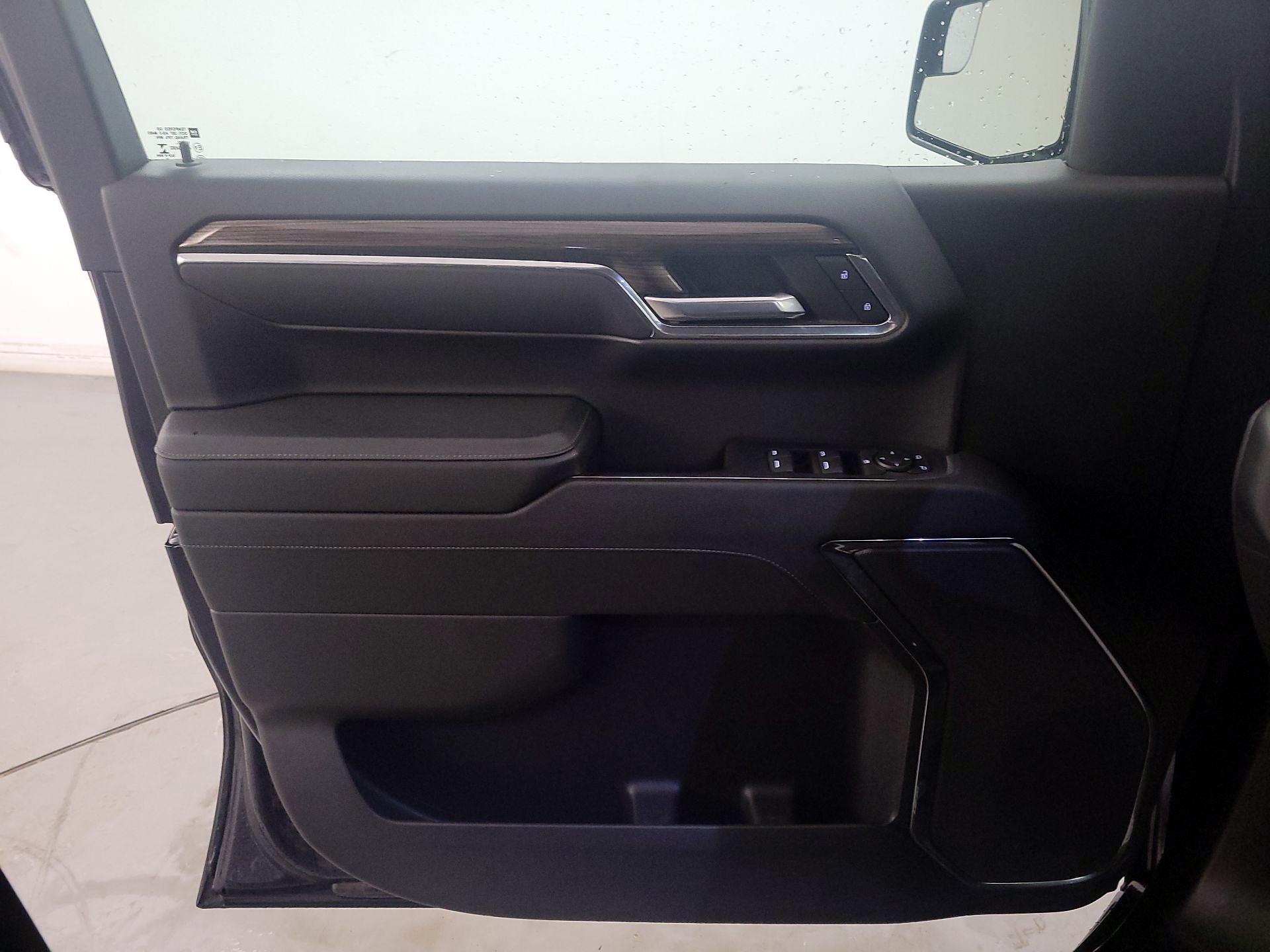 Thumbnail: 2023 Chevrolet Silverado 1500 - 12