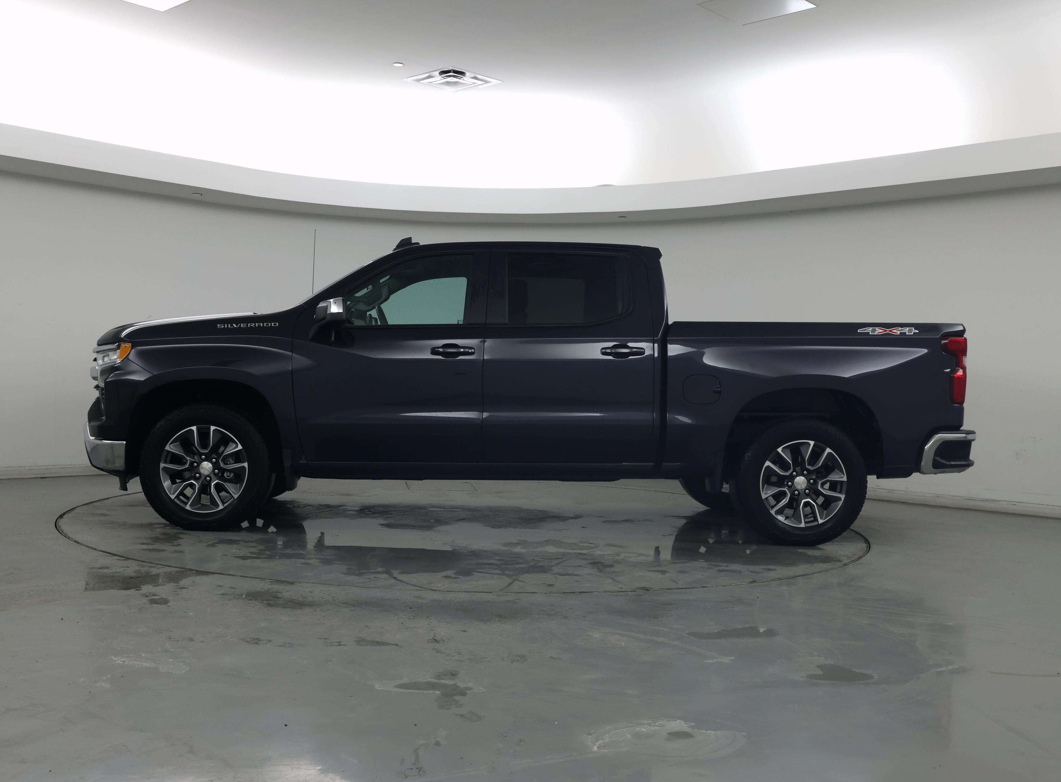 Thumbnail: 2023 Chevrolet Silverado 1500 - 3