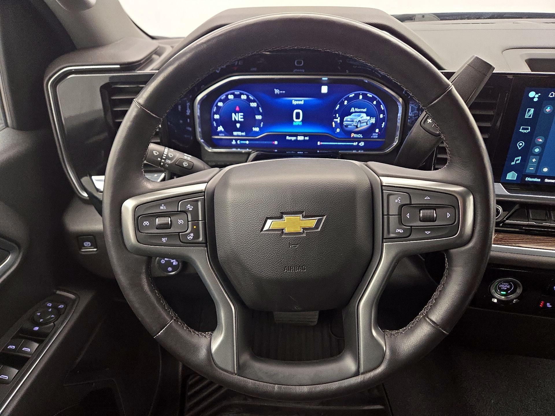 Thumbnail: 2022 Chevrolet Silverado 1500 - 10