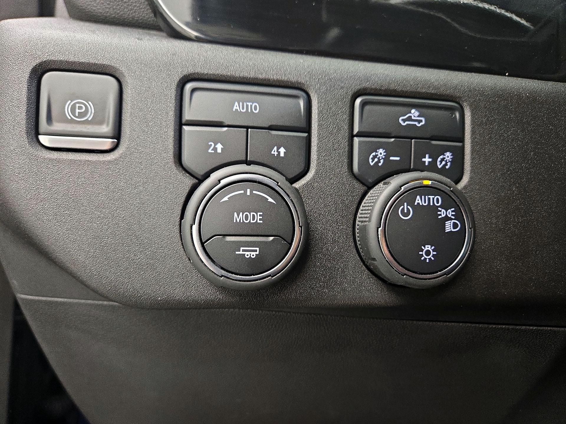 Thumbnail: 2022 Chevrolet Silverado 1500 - 13