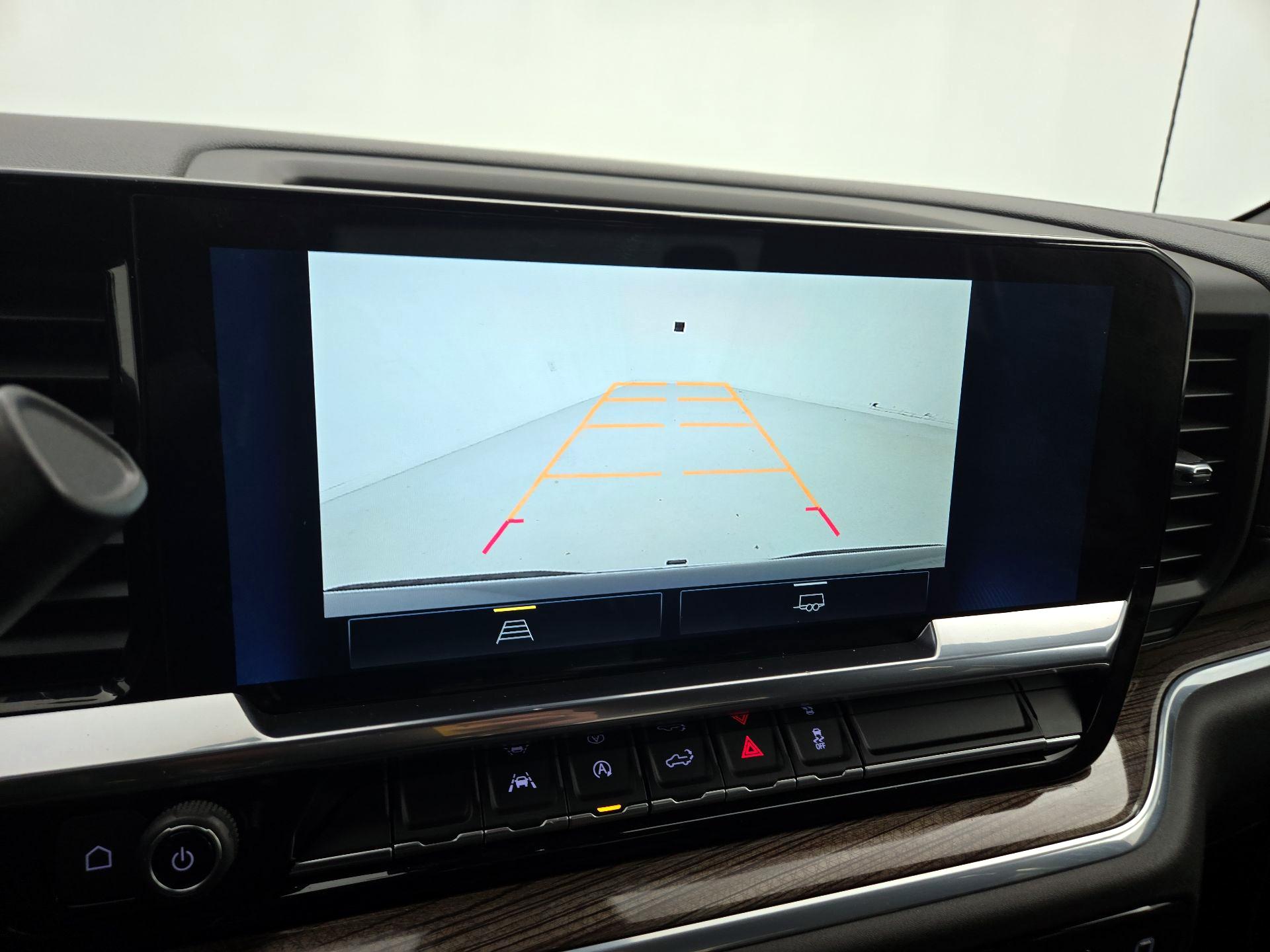 Thumbnail: 2022 Chevrolet Silverado 1500 - 14