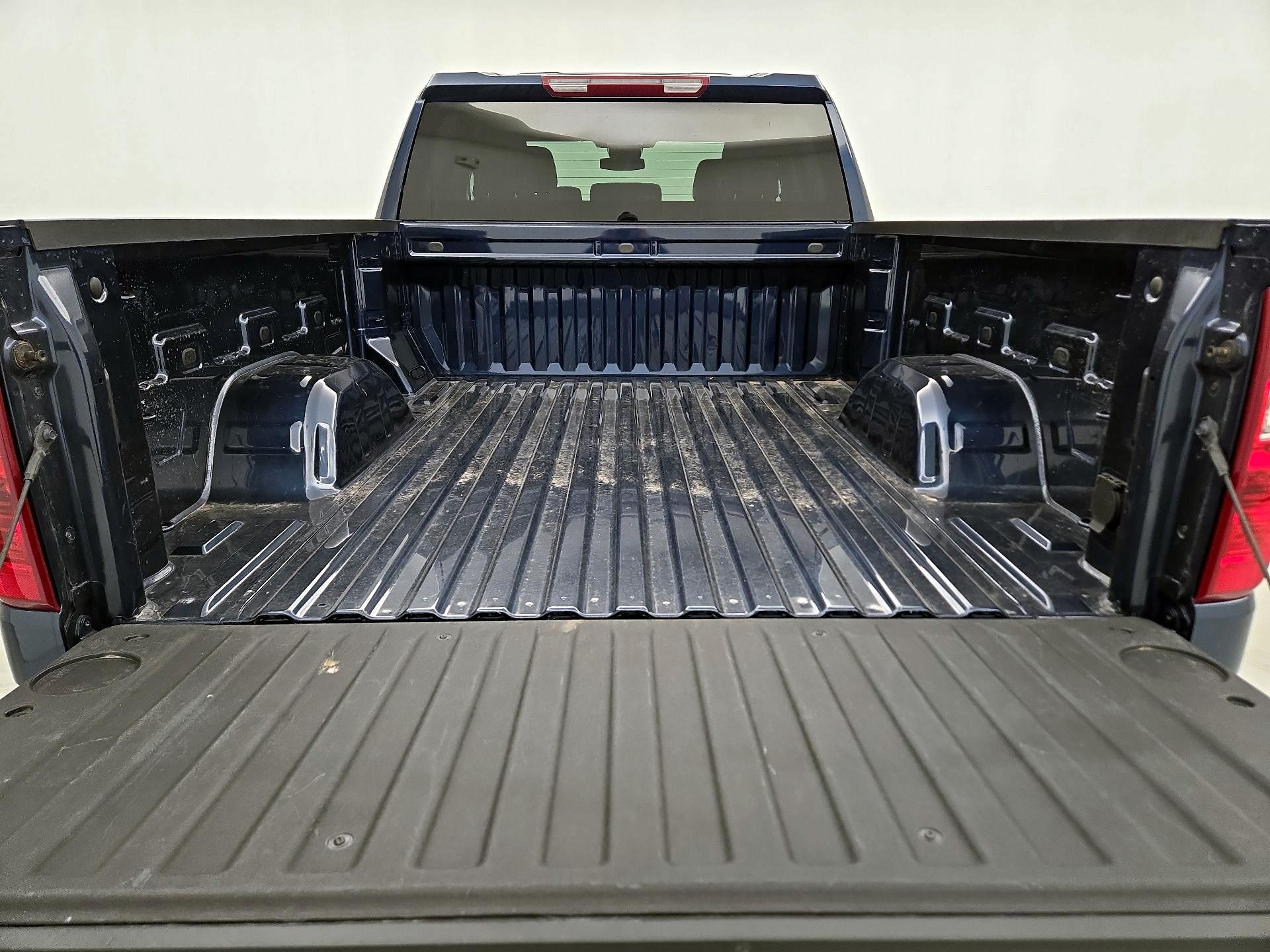 Thumbnail: 2022 Chevrolet Silverado 1500 - 20