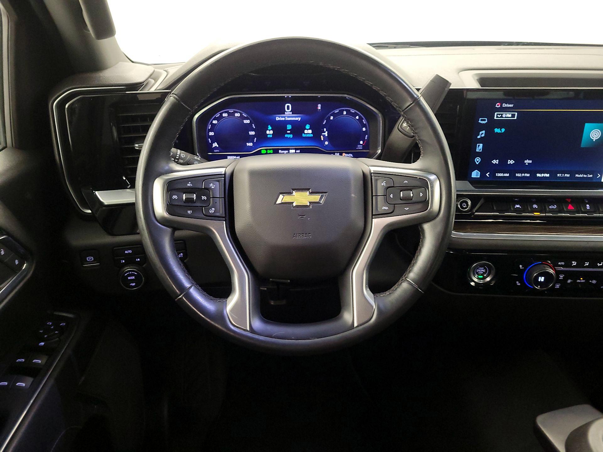 Thumbnail: 2023 Chevrolet Silverado 1500 - 10