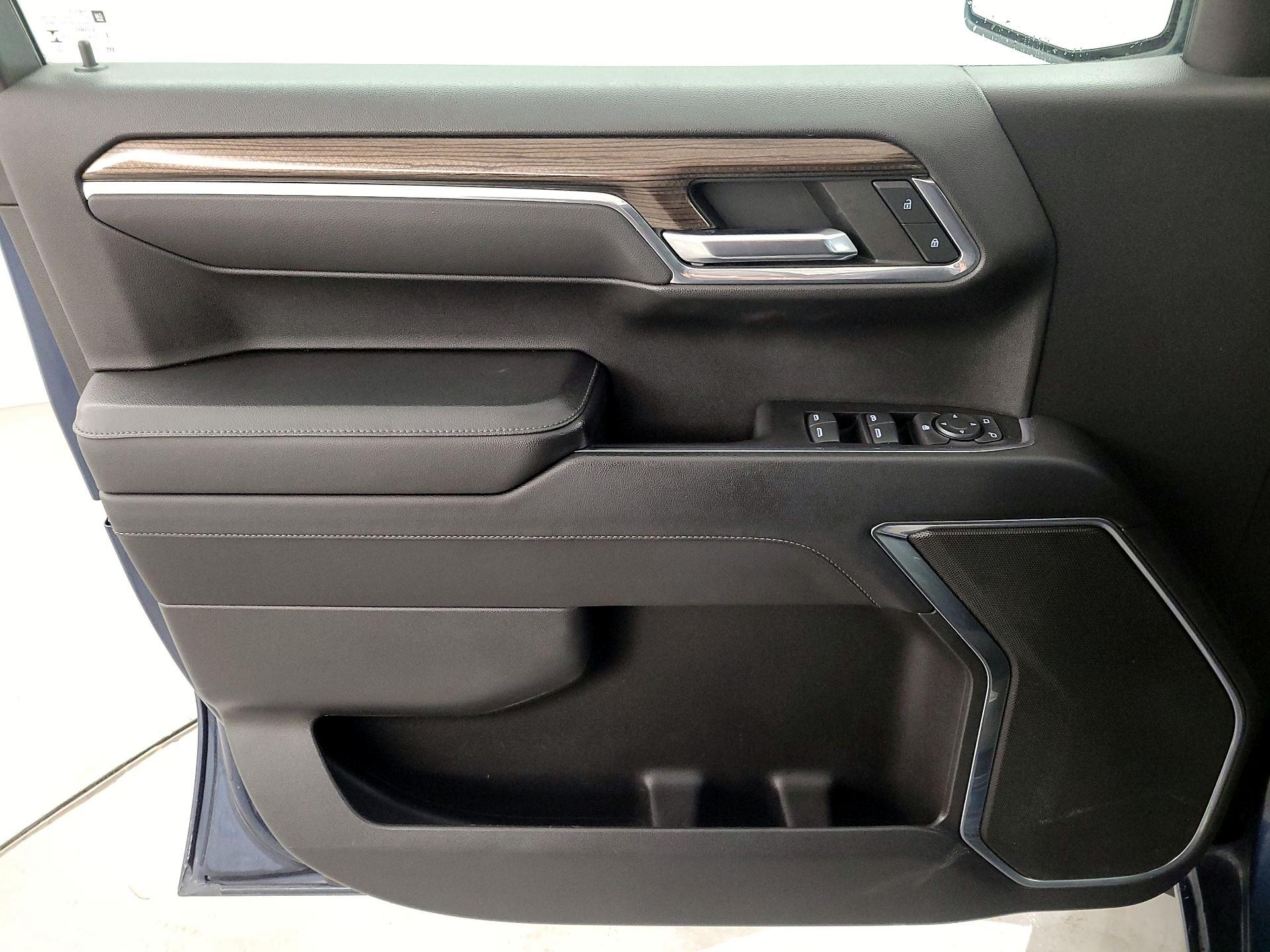 Thumbnail: 2023 Chevrolet Silverado 1500 - 12