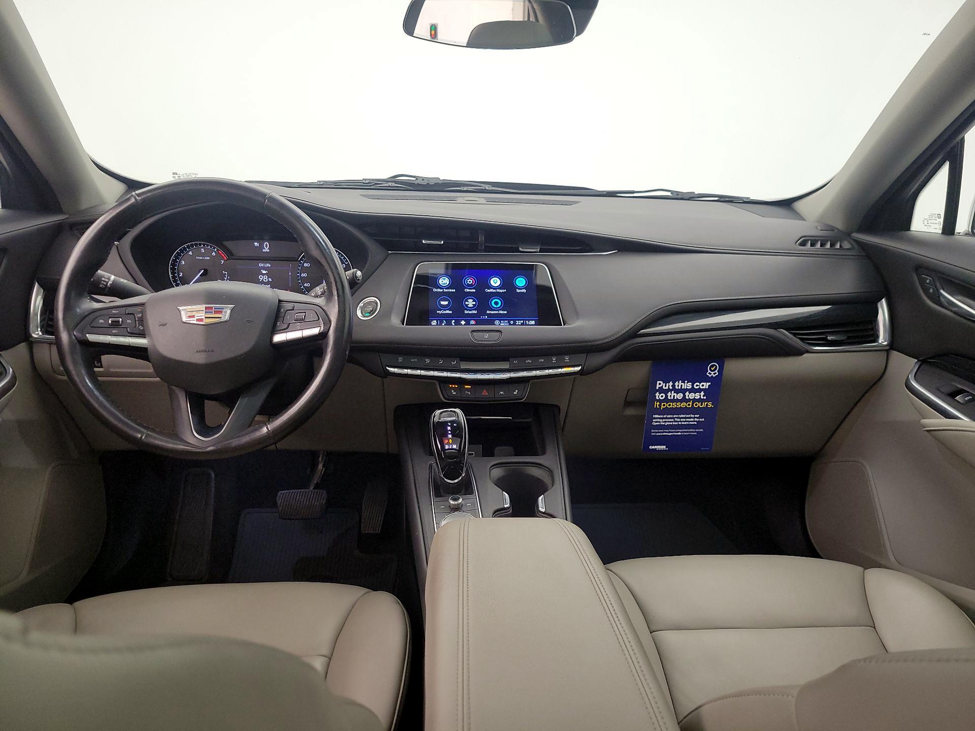 Thumbnail: 2023 Cadillac XT4 - 9