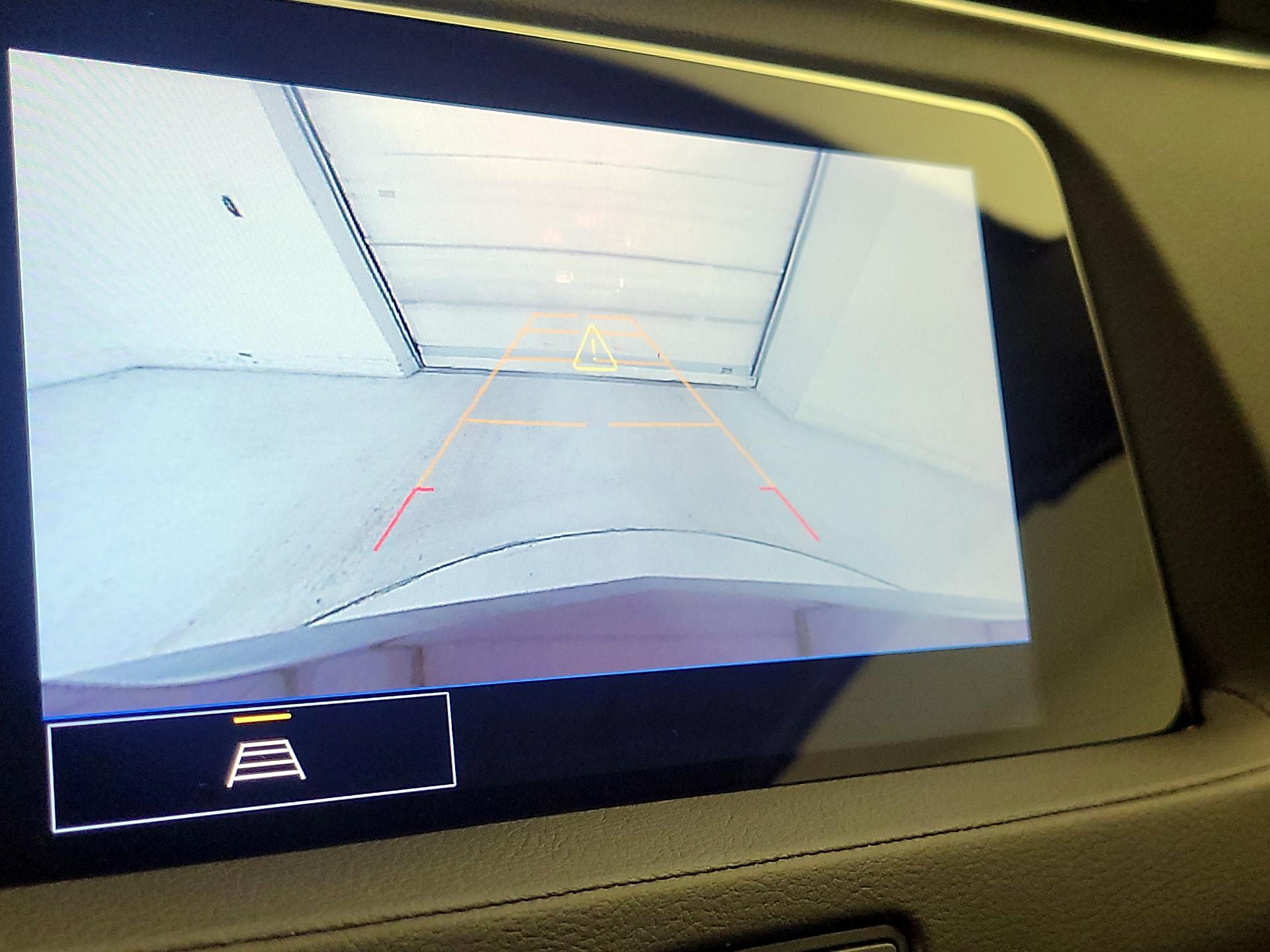 Thumbnail: 2023 Cadillac XT4 - 14