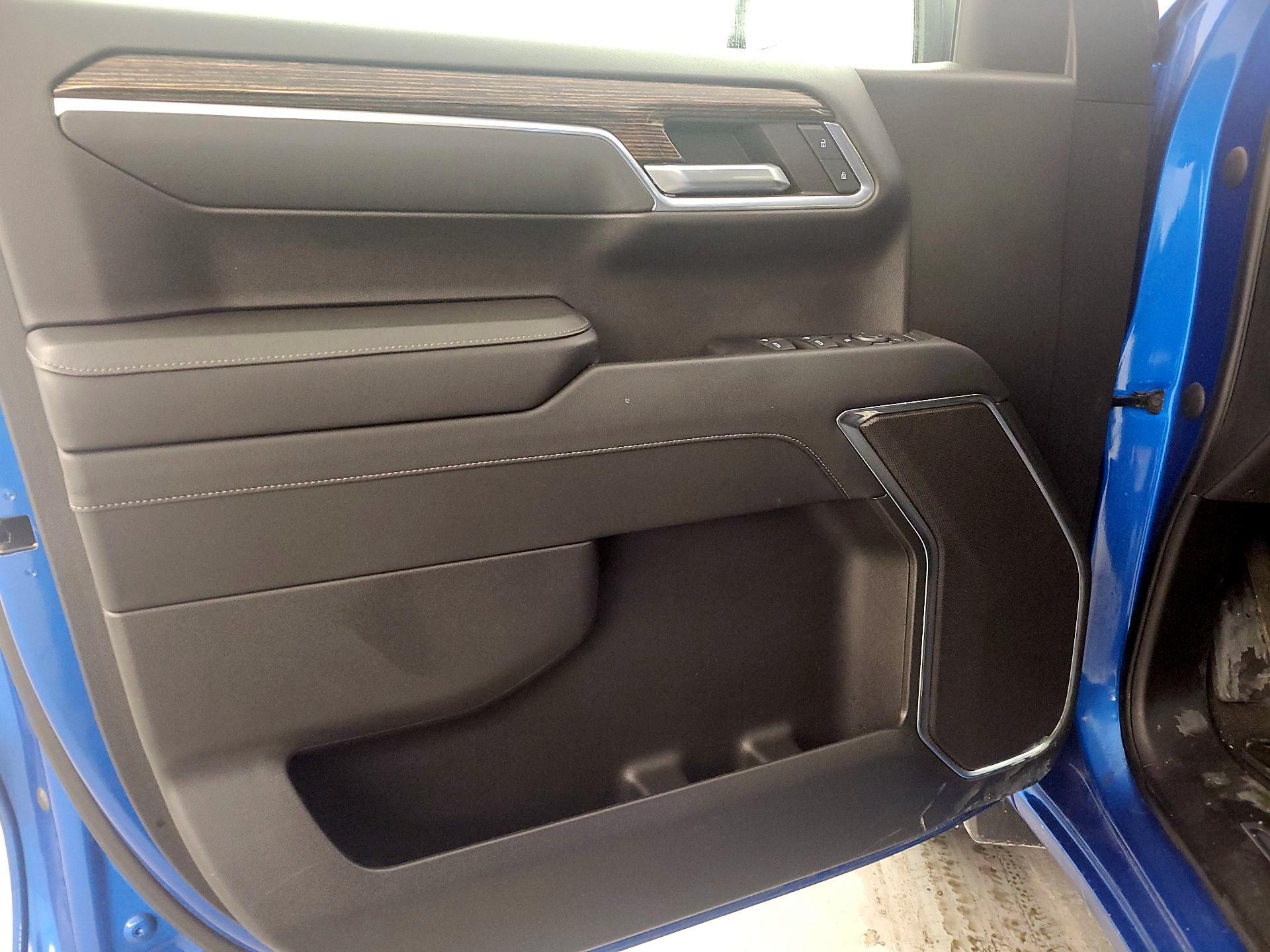 Thumbnail: 2023 GMC Sierra 1500 - 12