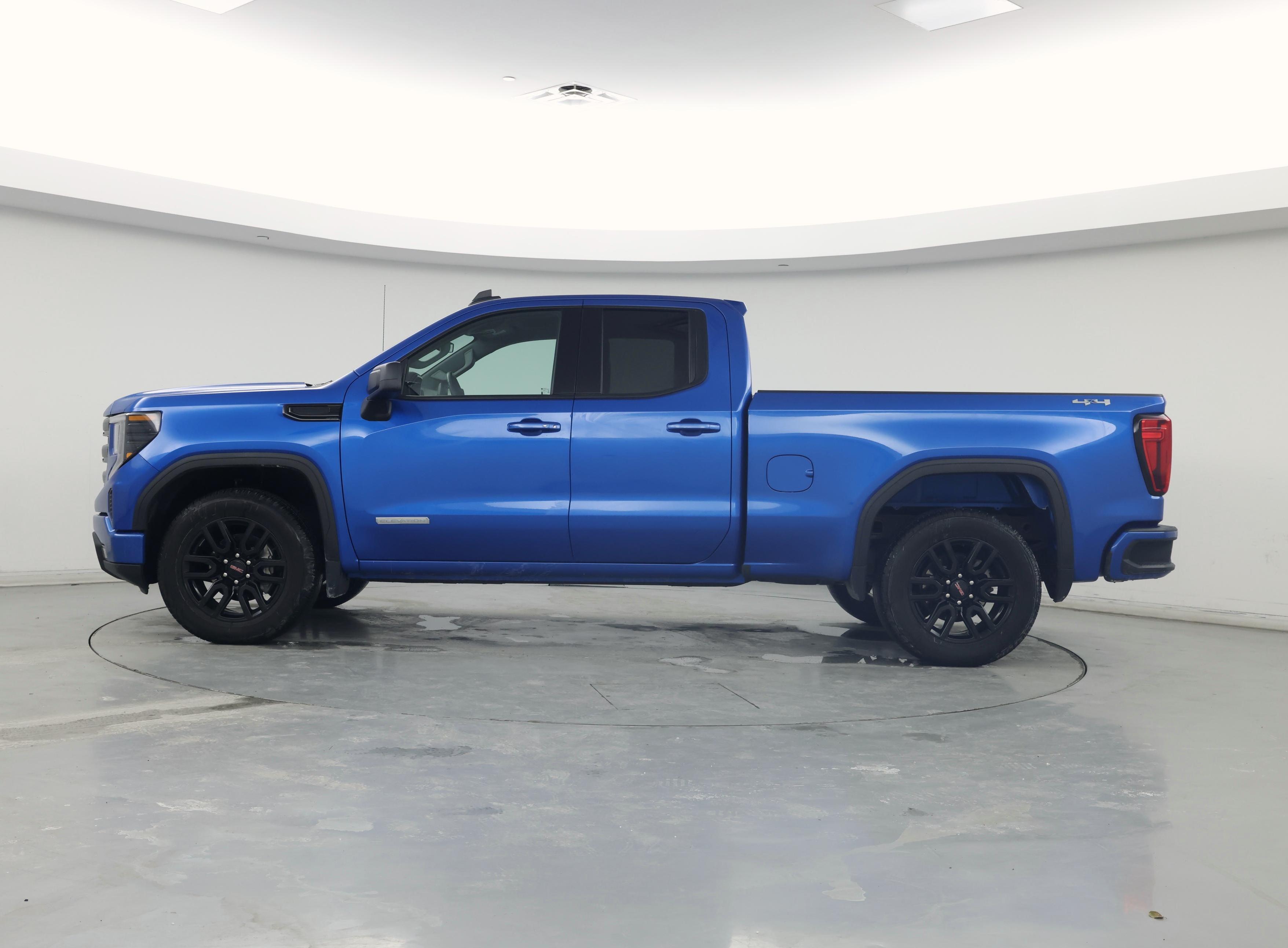 Thumbnail: 2023 GMC Sierra 1500 - 3