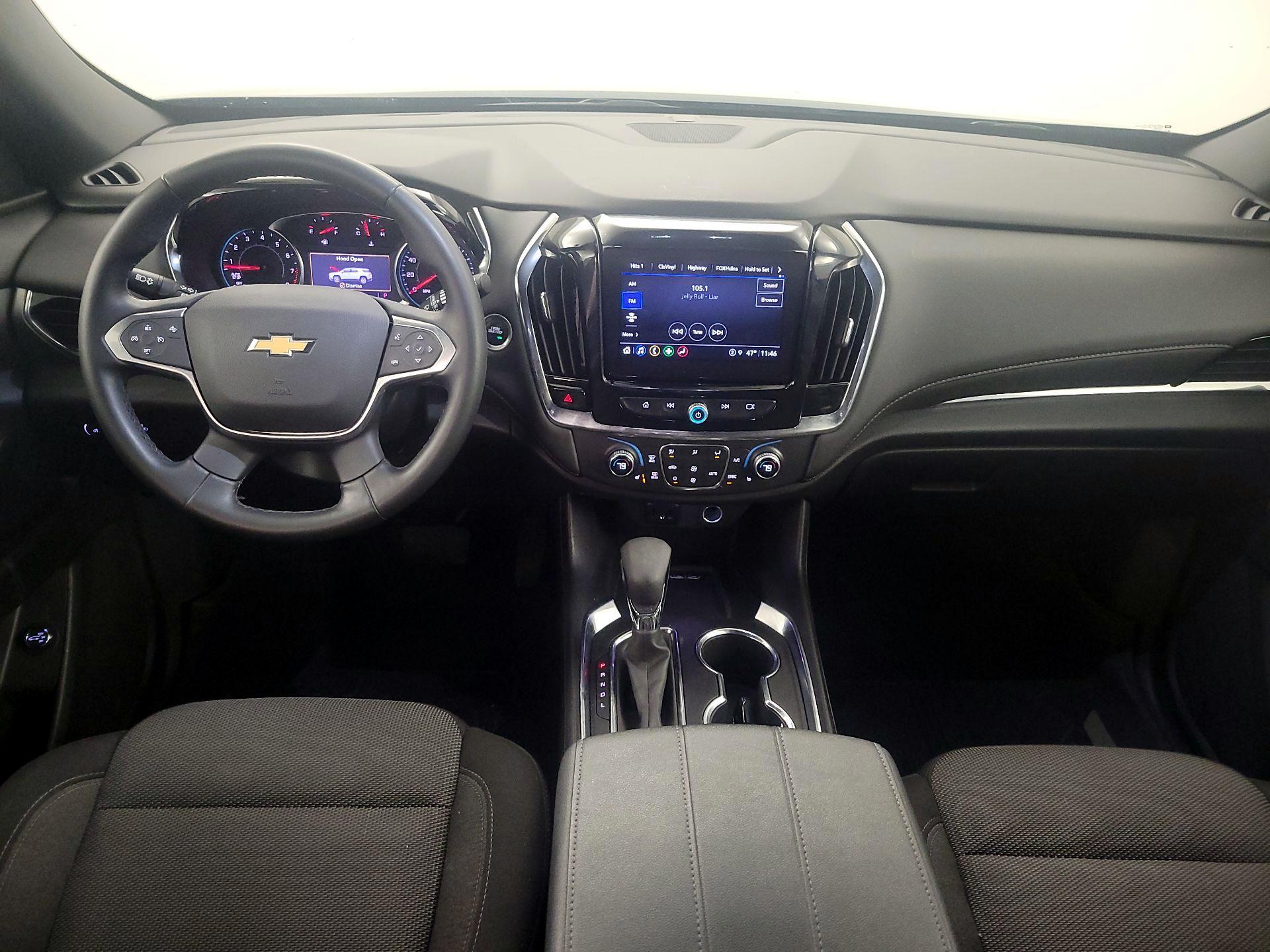 Thumbnail: 2023 Chevrolet Traverse - 9