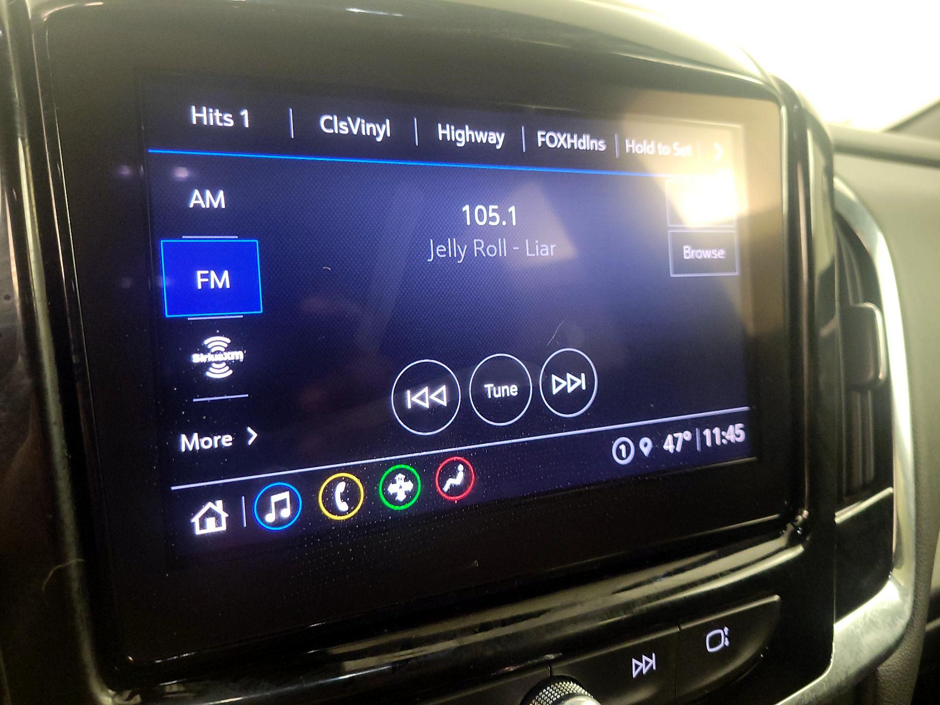 Thumbnail: 2023 Chevrolet Traverse - 15