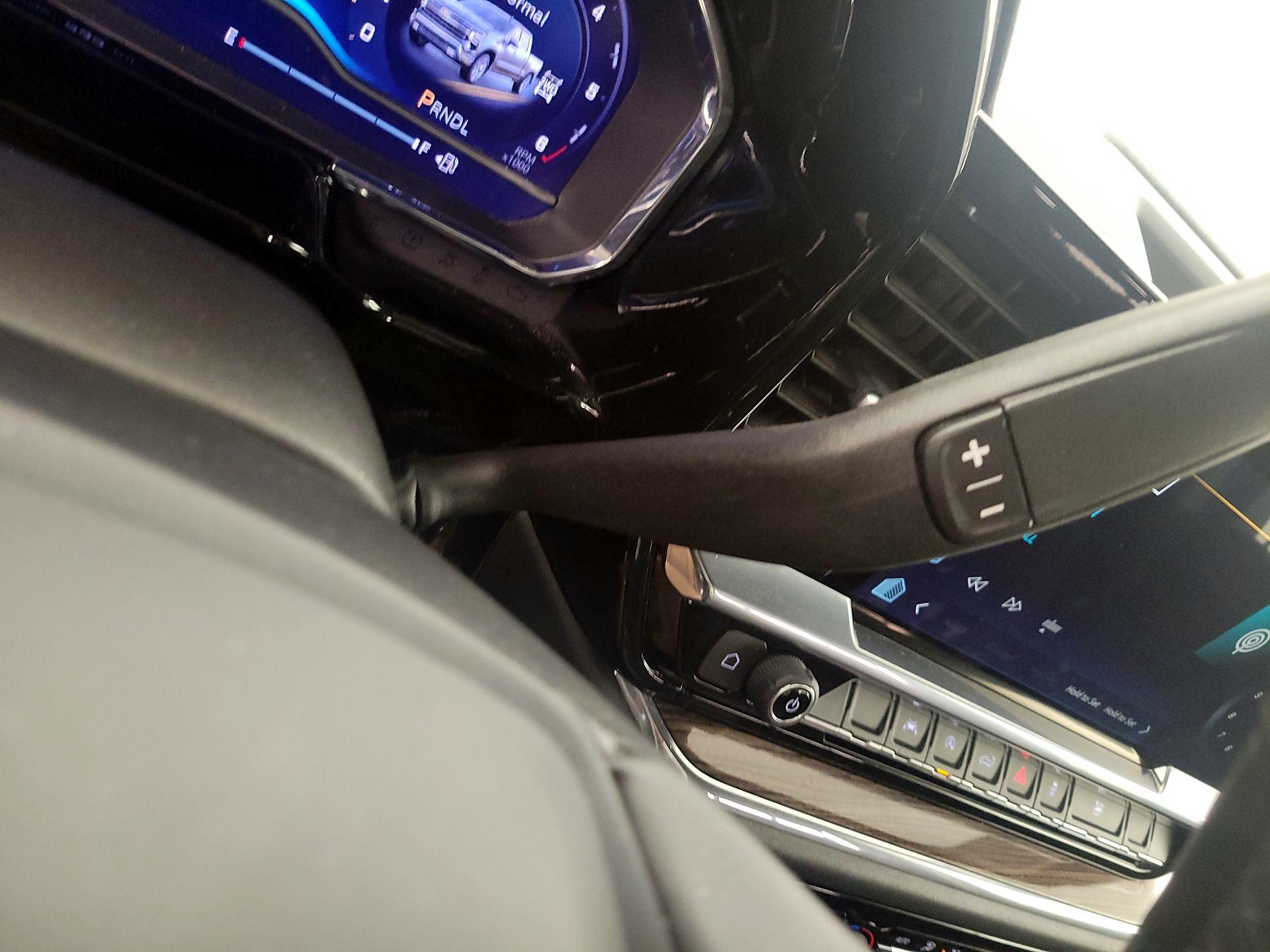 Thumbnail: 2023 Chevrolet Silverado 1500 - 17