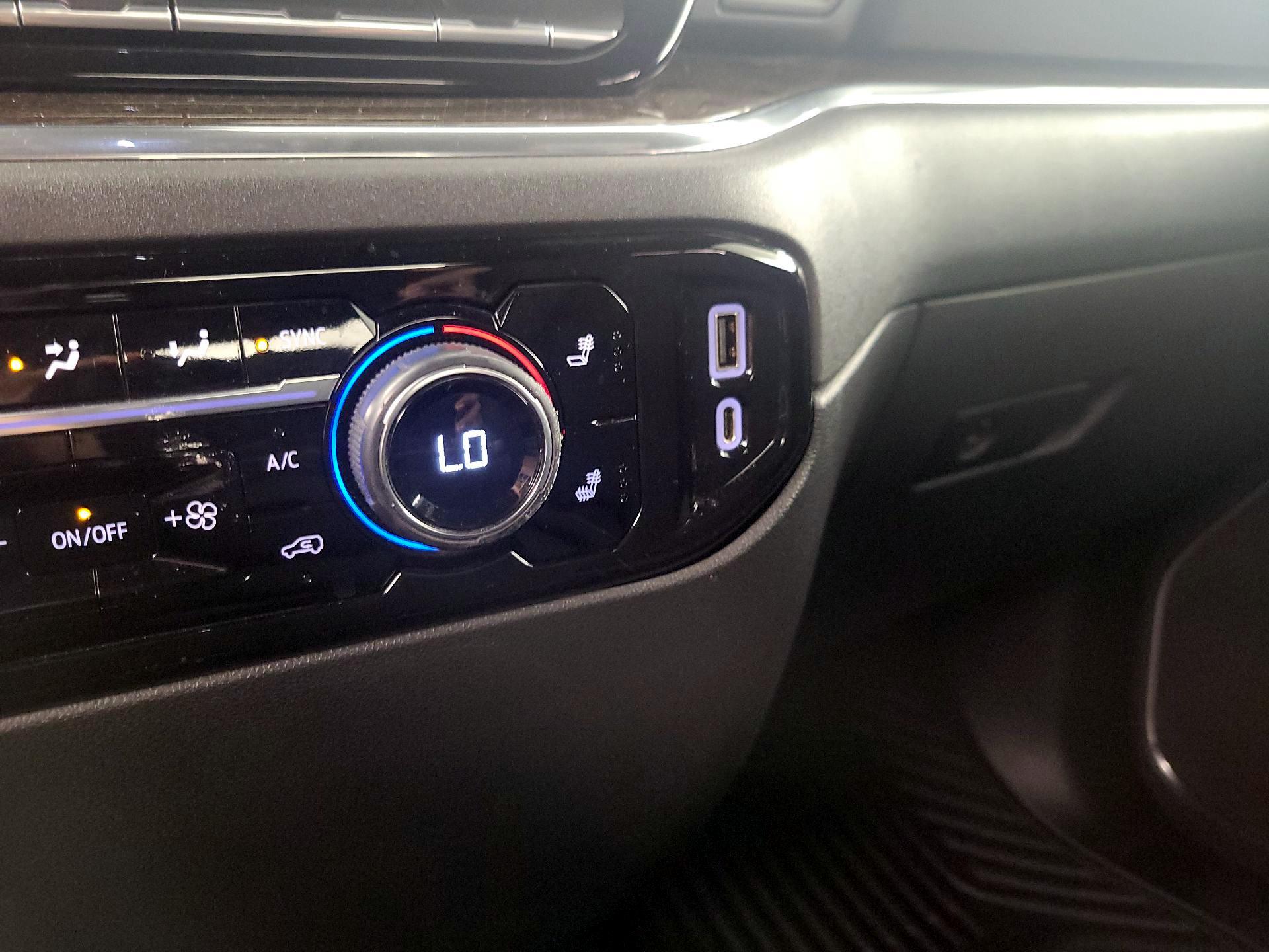 Thumbnail: 2023 Chevrolet Silverado 1500 - 18