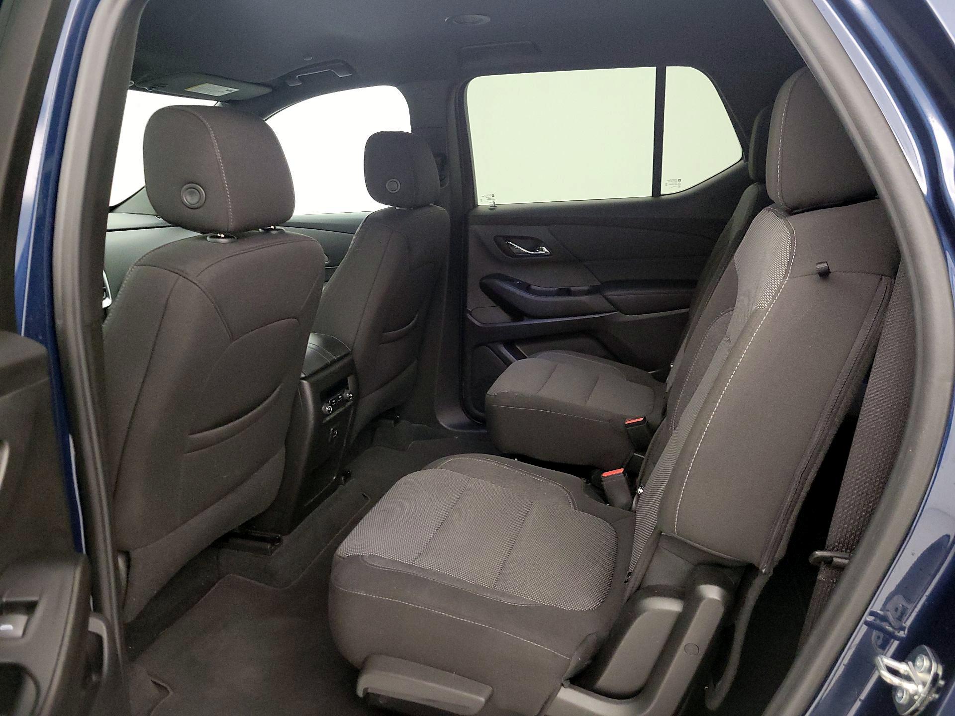 Thumbnail: 2023 Chevrolet Traverse - 19