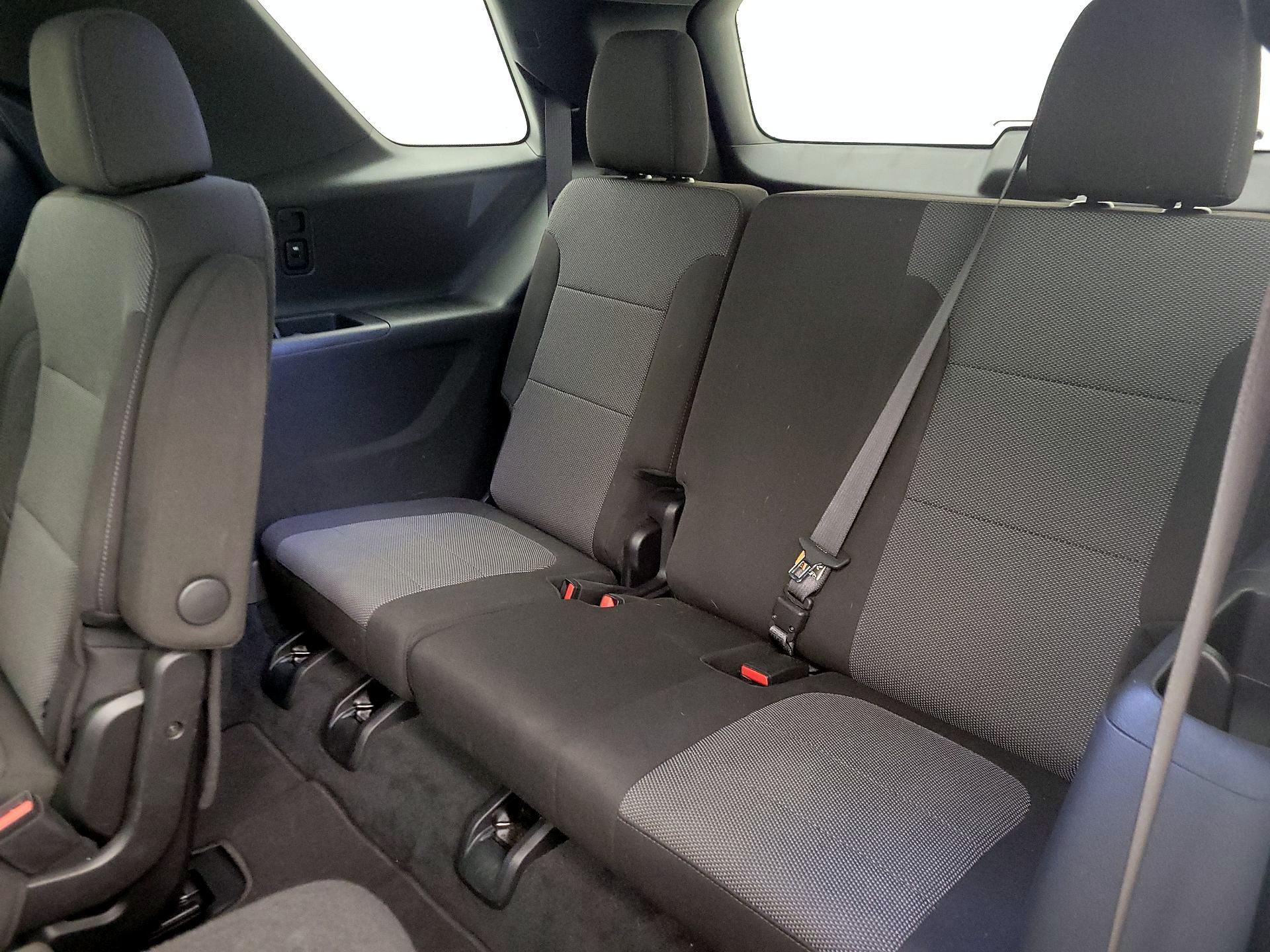 Thumbnail: 2023 Chevrolet Traverse - 20