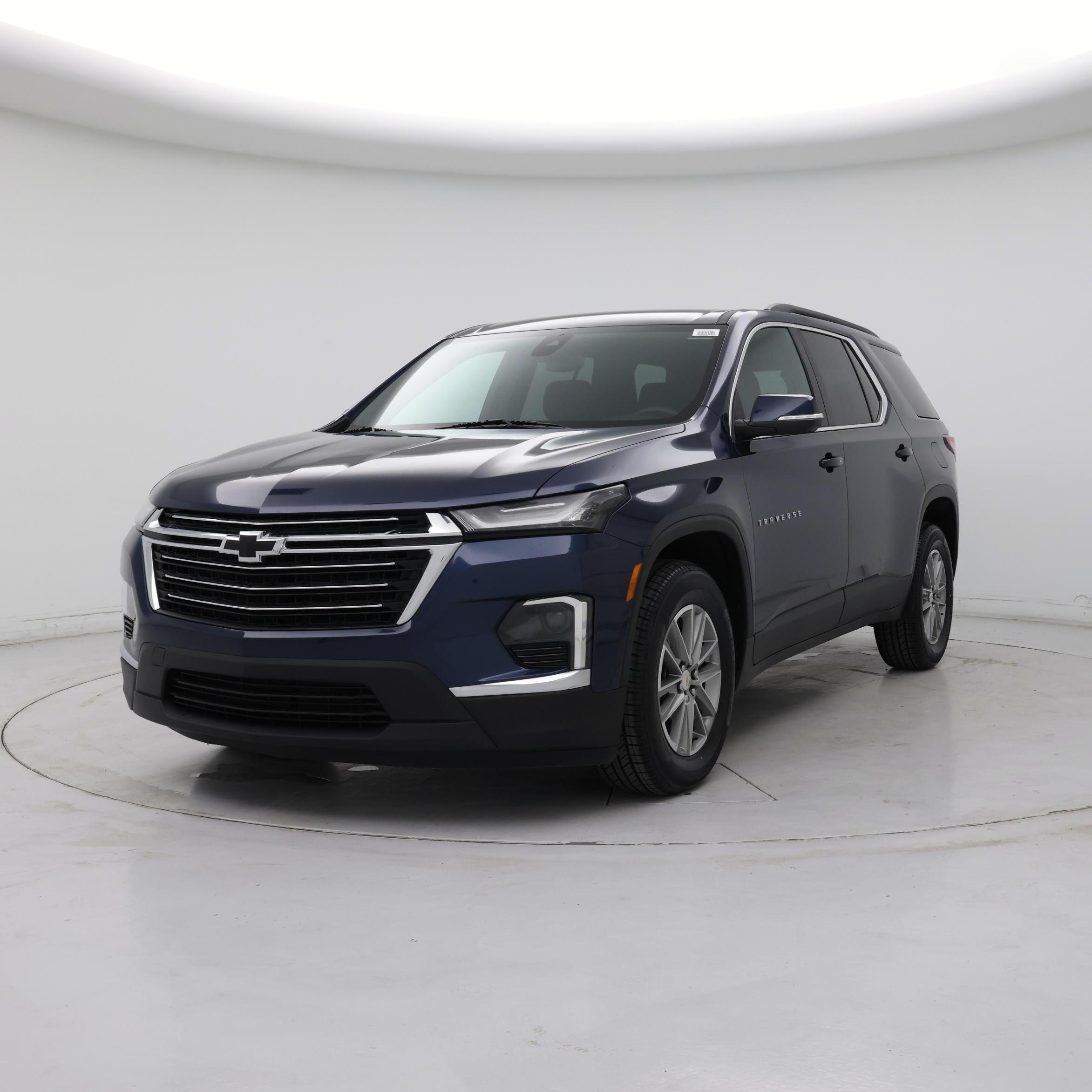 Thumbnail: 2023 Chevrolet Traverse - 4