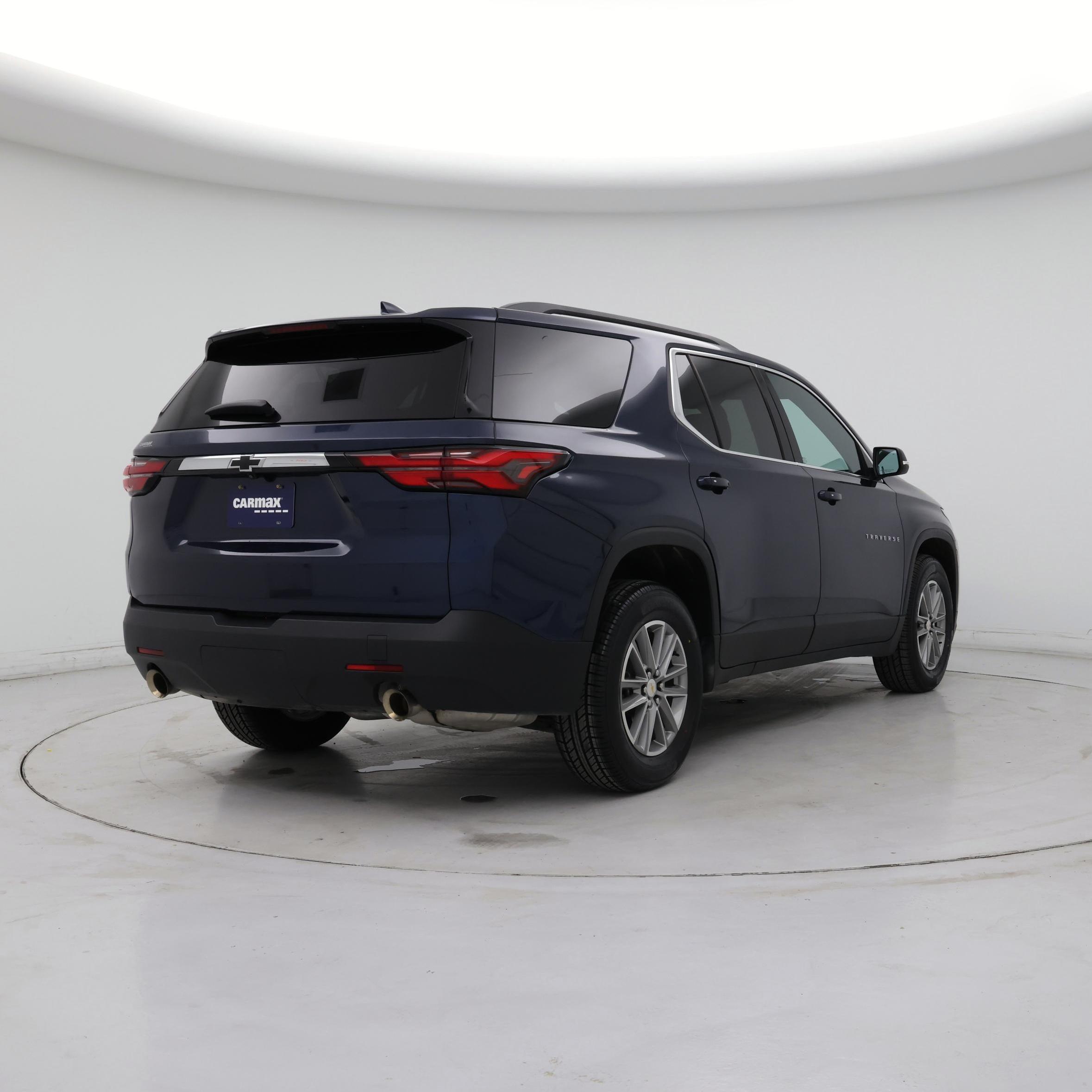 Thumbnail: 2023 Chevrolet Traverse - 8