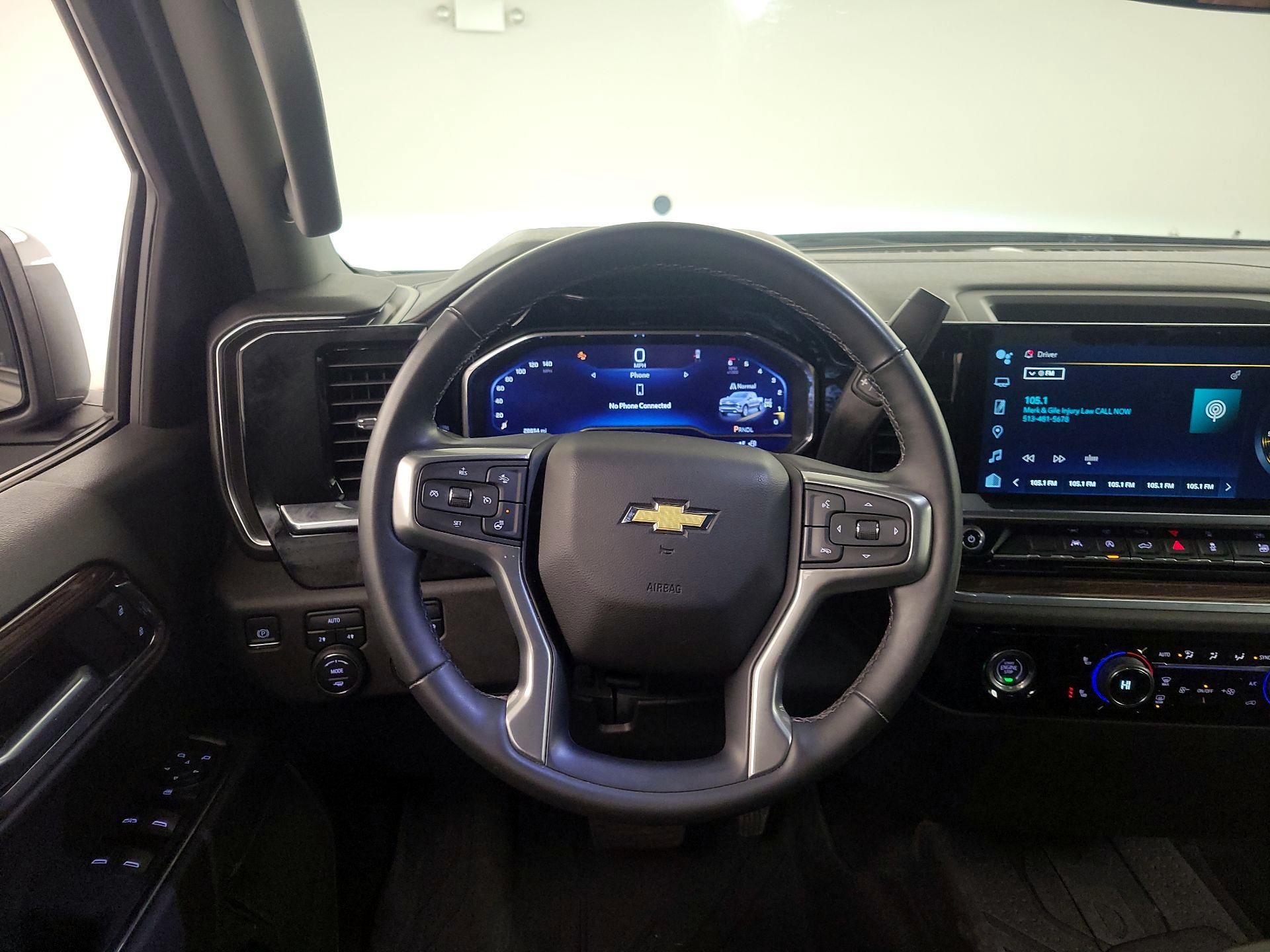 Thumbnail: 2023 Chevrolet Silverado 1500 - 10