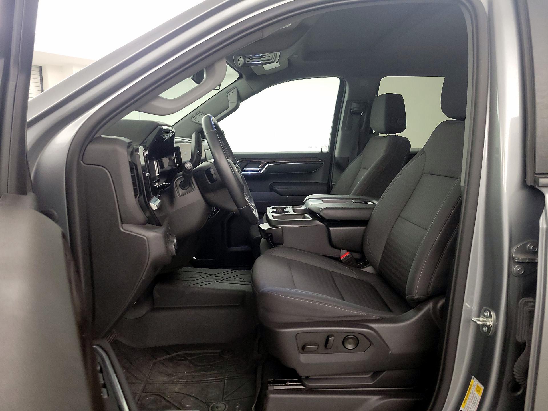 Thumbnail: 2023 Chevrolet Silverado 1500 - 11