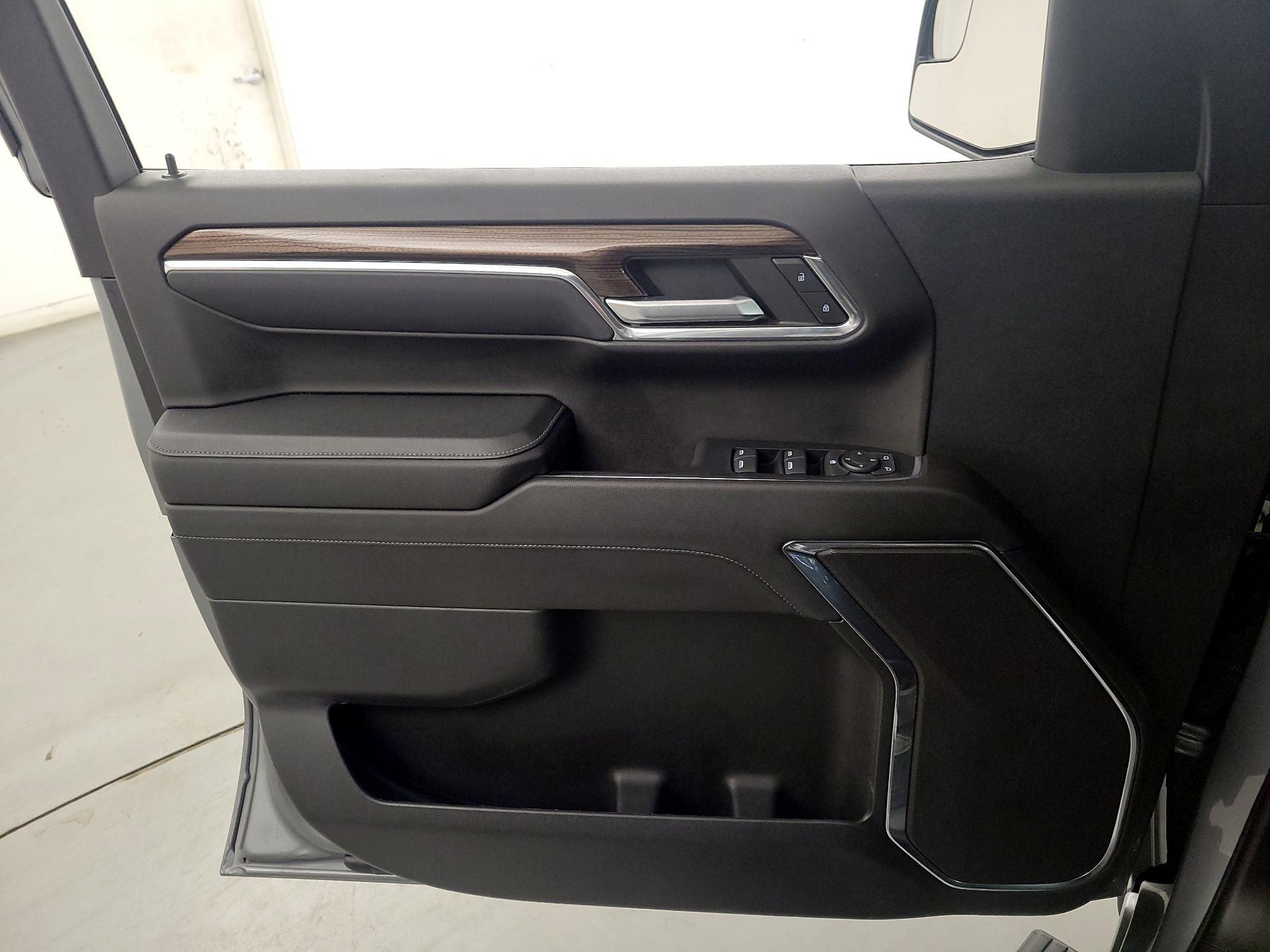 Thumbnail: 2023 Chevrolet Silverado 1500 - 12