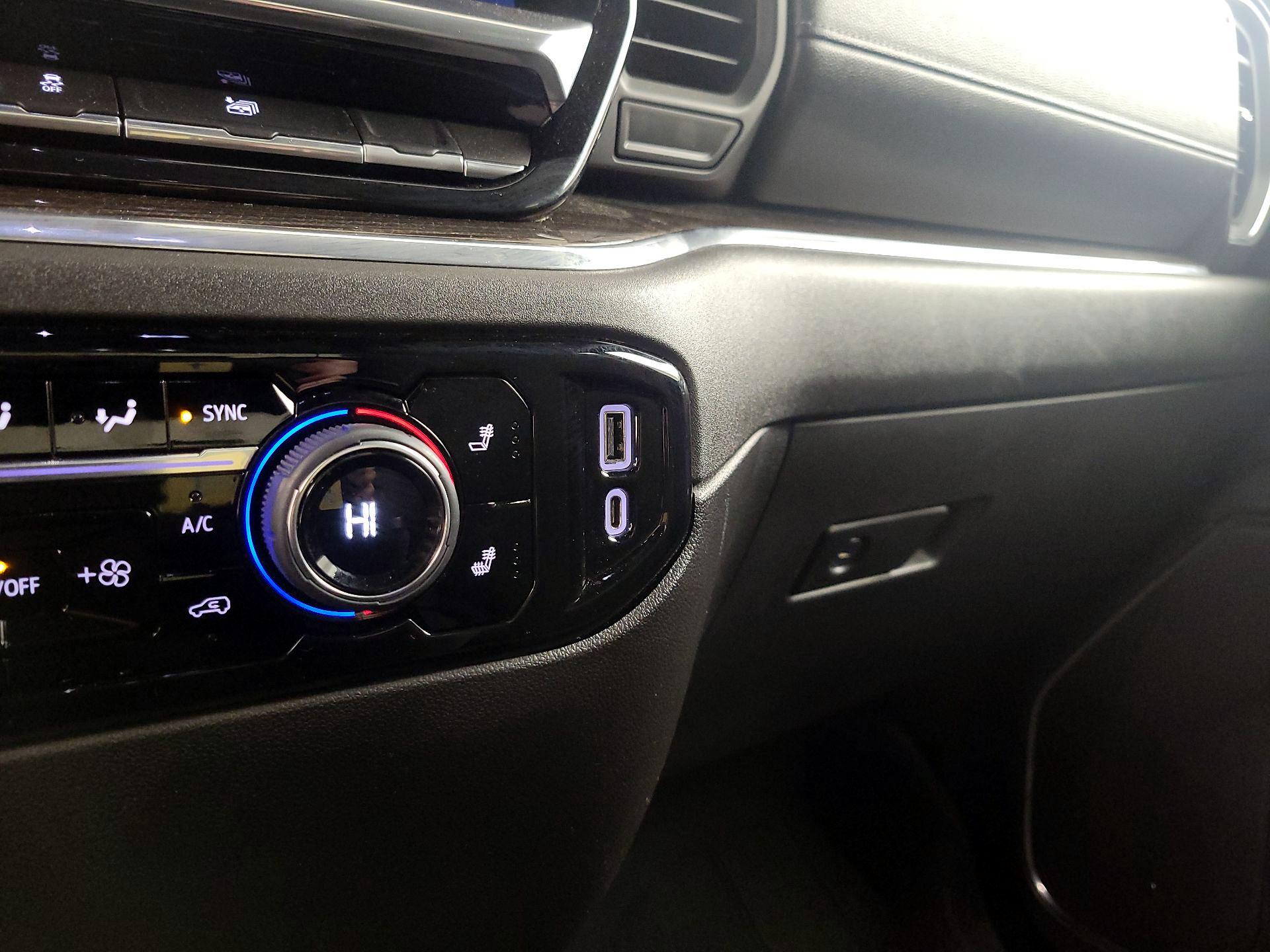 Thumbnail: 2023 Chevrolet Silverado 1500 - 18