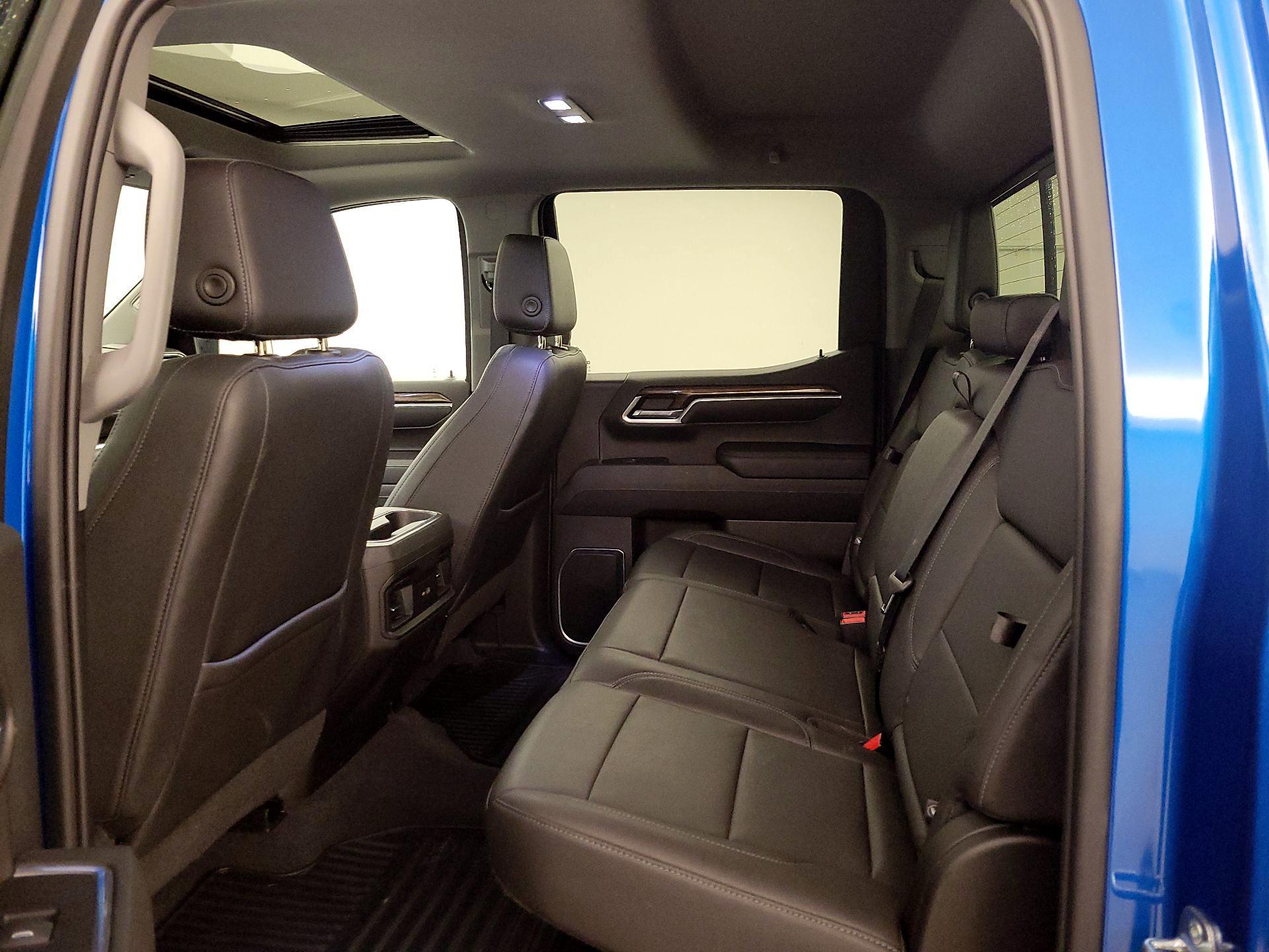 Thumbnail: 2022 Chevrolet Silverado 1500 - 20