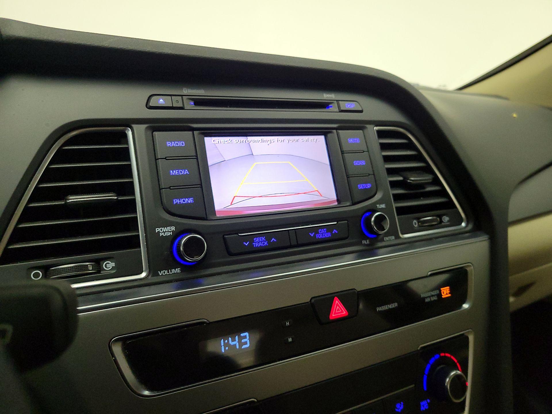 Thumbnail: 2015 Hyundai Sonata - 14