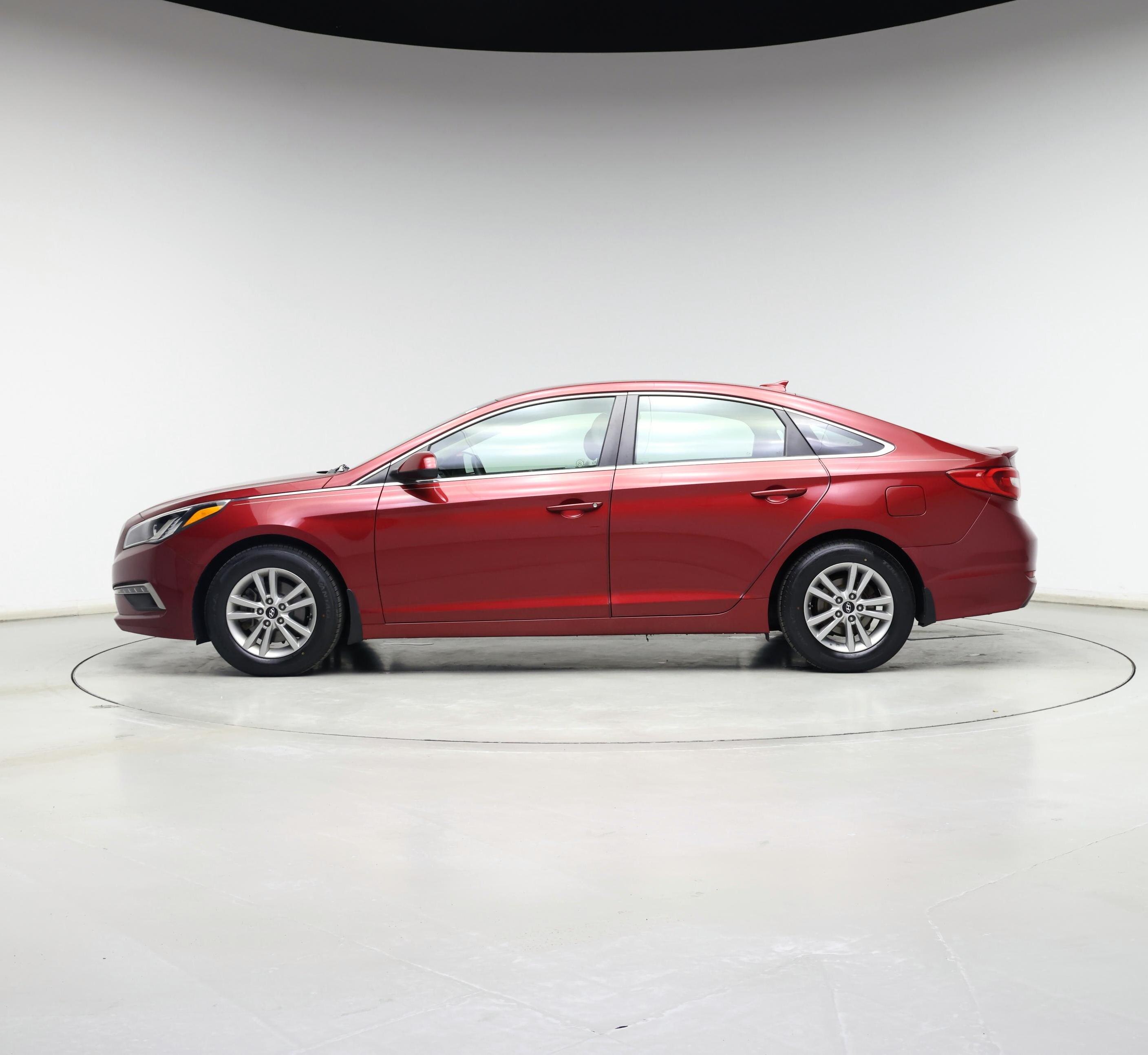 Thumbnail: 2015 Hyundai Sonata - 3