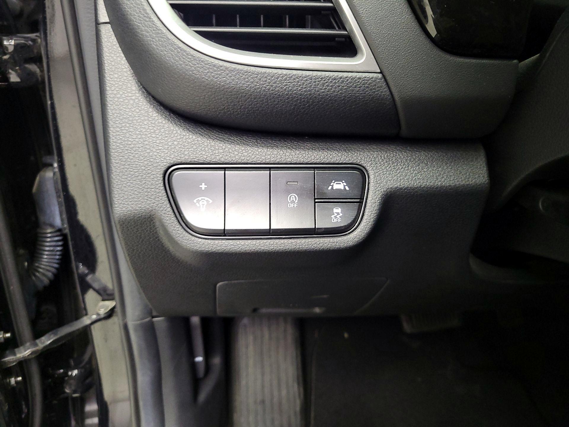 Thumbnail: 2021 Kia Seltos - 13