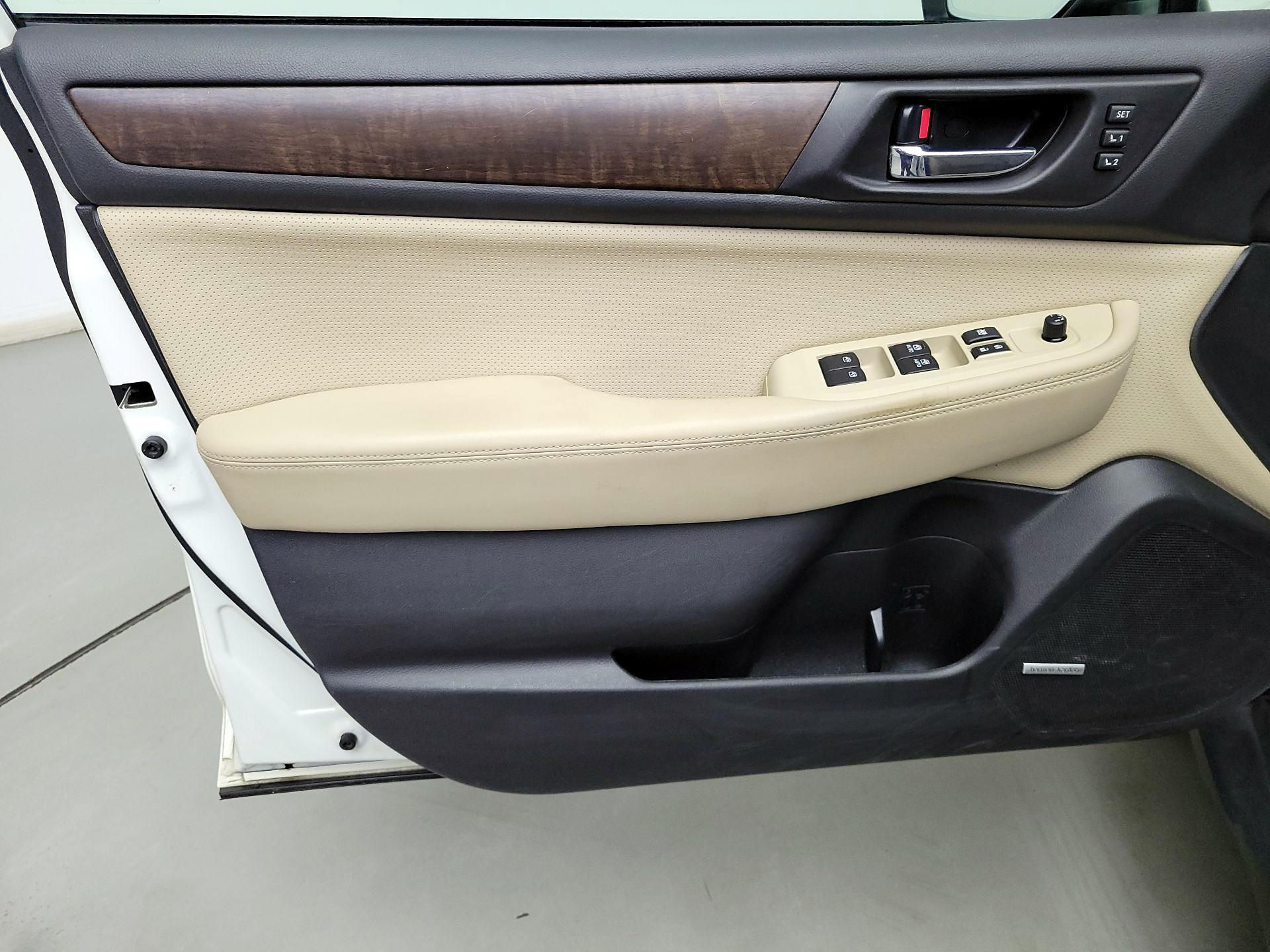 Thumbnail: 2017 Subaru Outback - 12