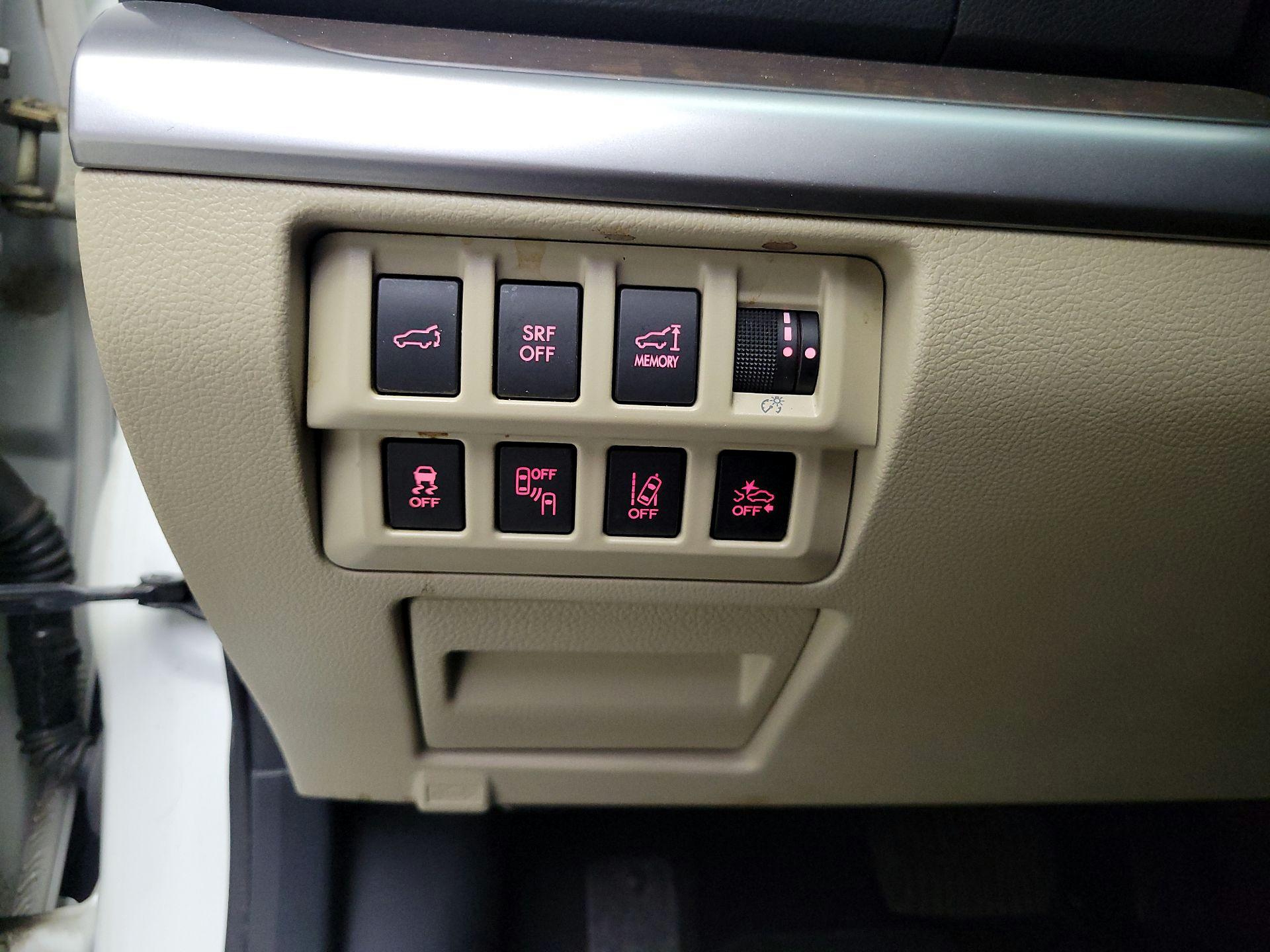 Thumbnail: 2017 Subaru Outback - 13