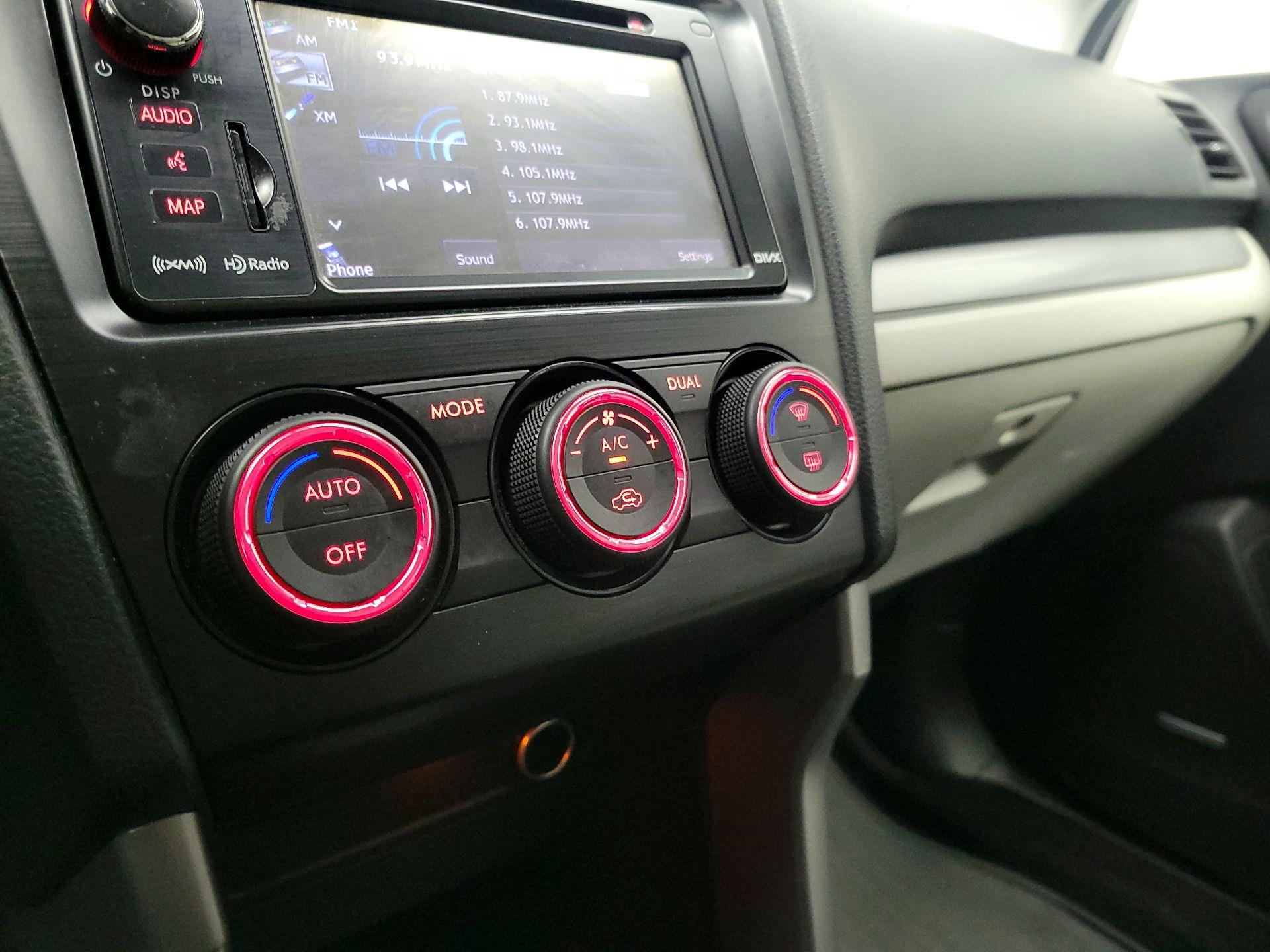 Thumbnail: 2015 Subaru Forester - 16