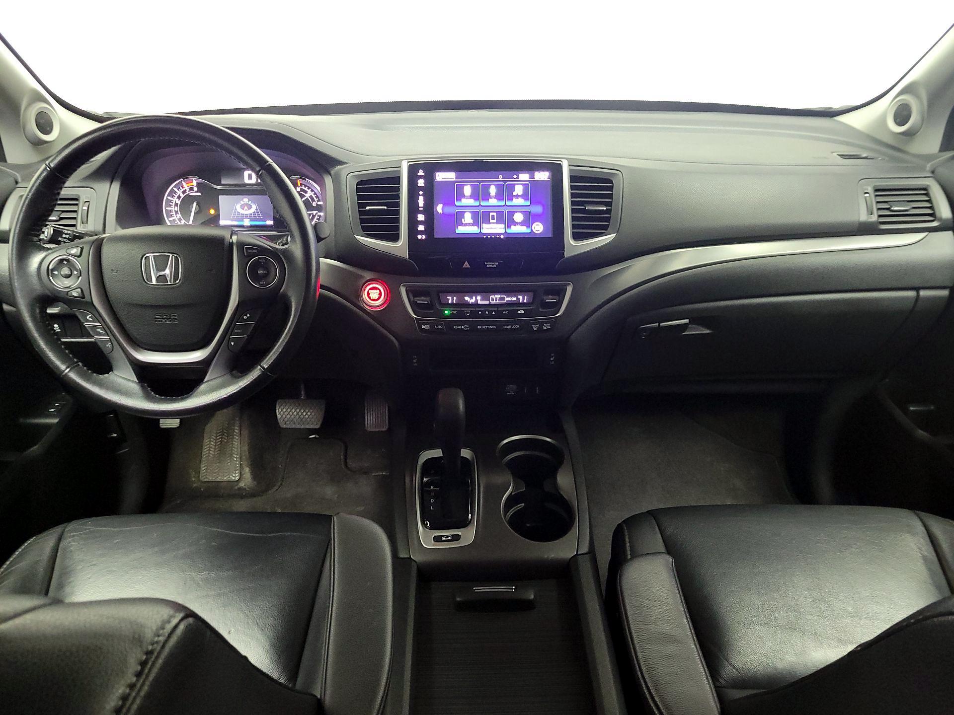 Thumbnail: 2018 Honda Pilot - 9