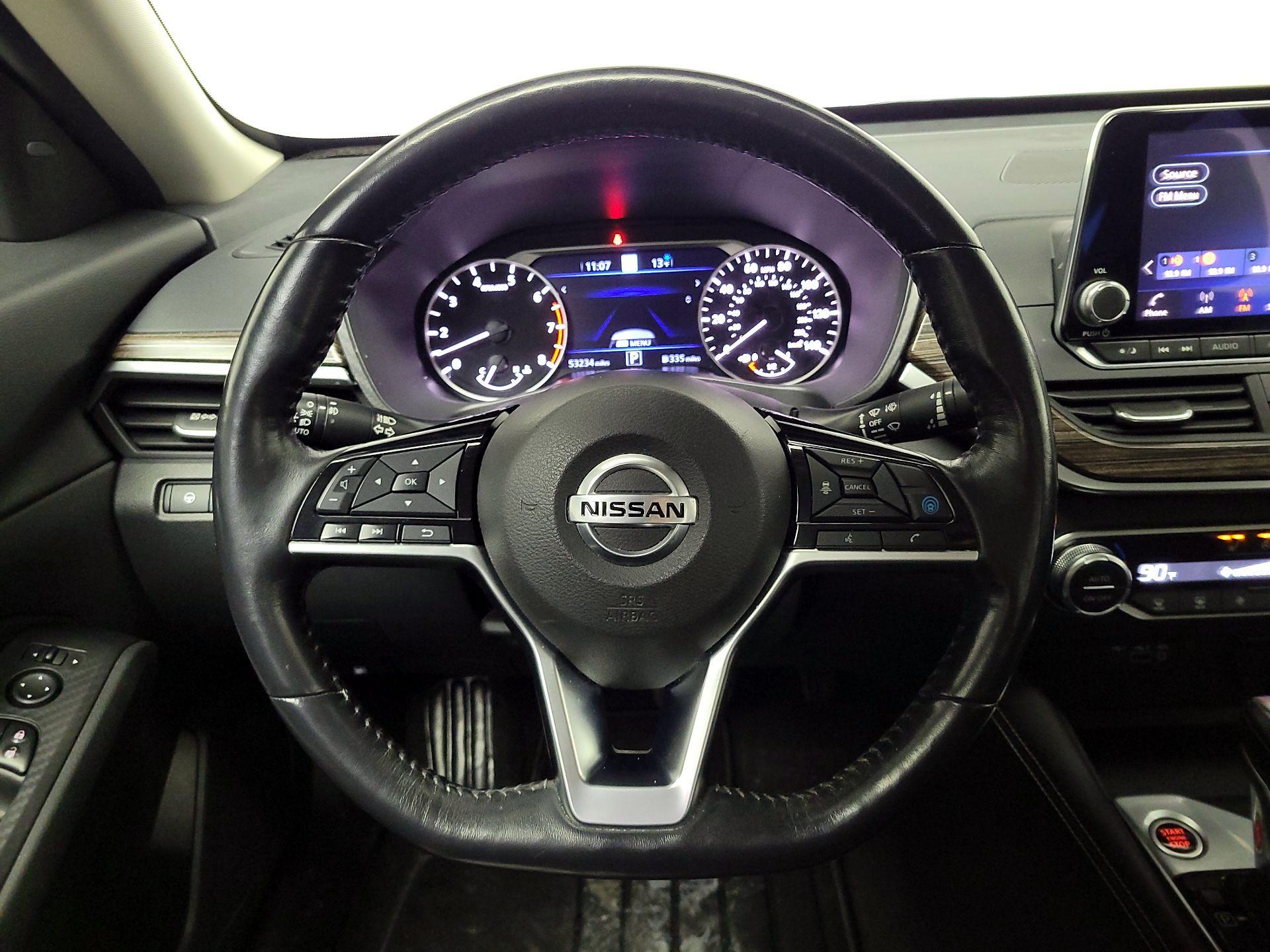 Thumbnail: 2019 Nissan Altima - 10