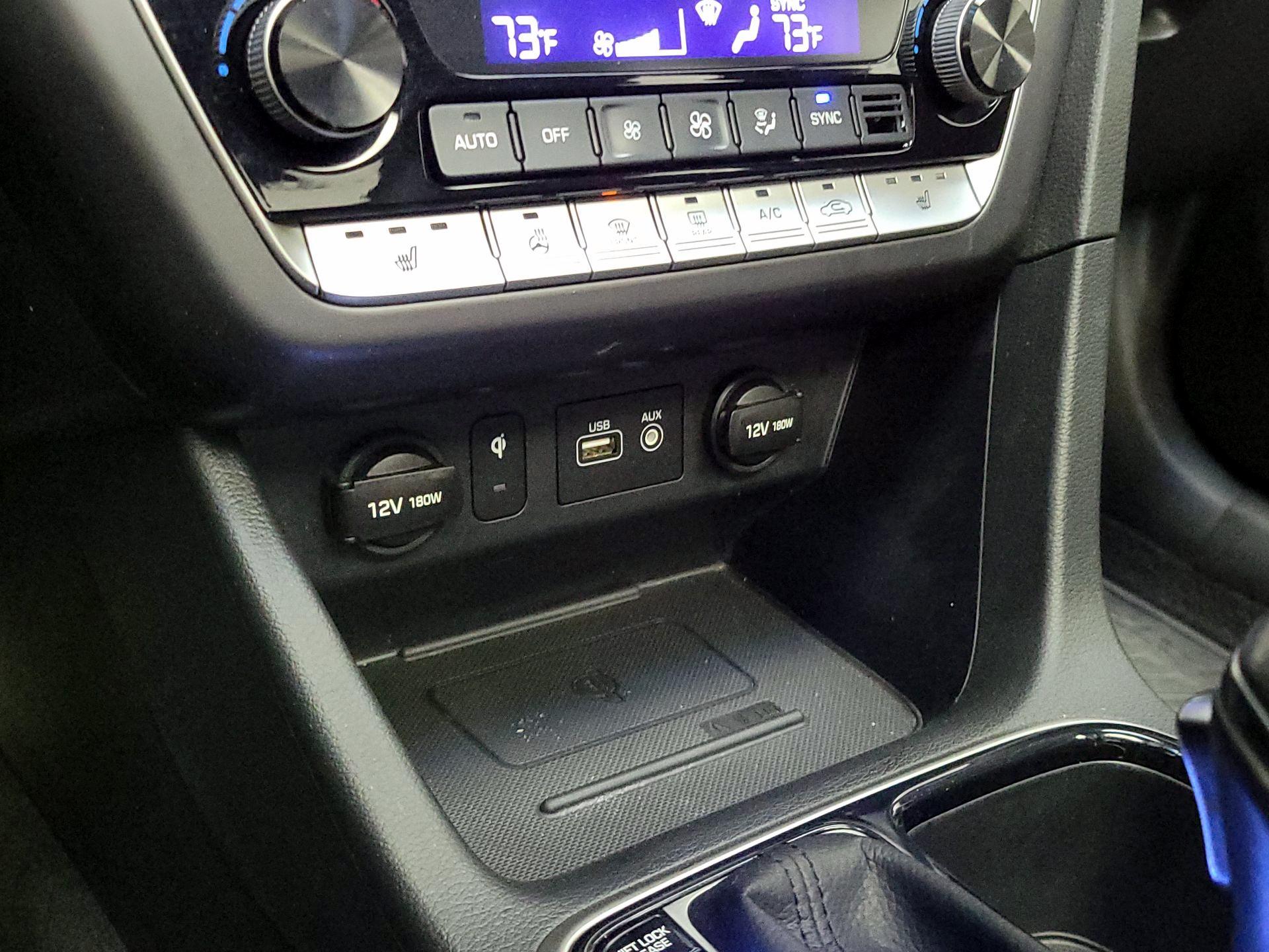 Thumbnail: 2019 Hyundai Sonata - 18