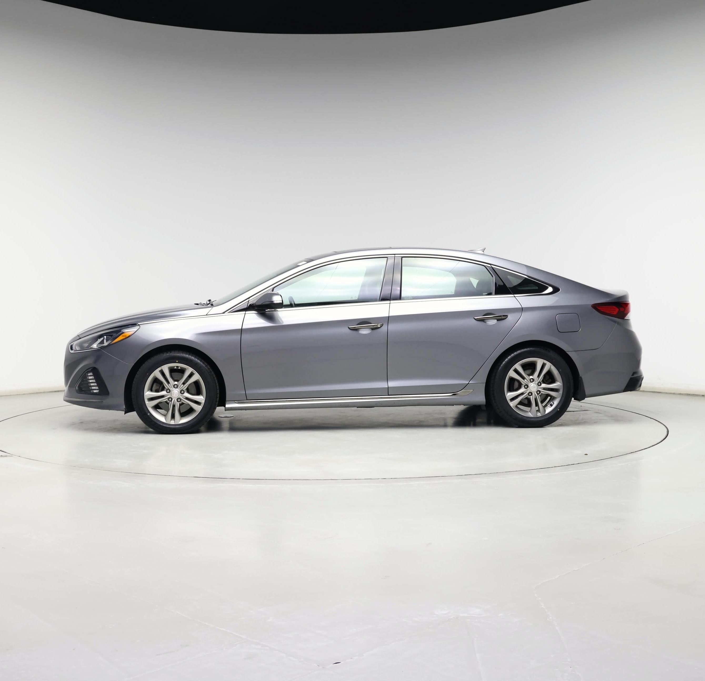 Thumbnail: 2019 Hyundai Sonata - 3