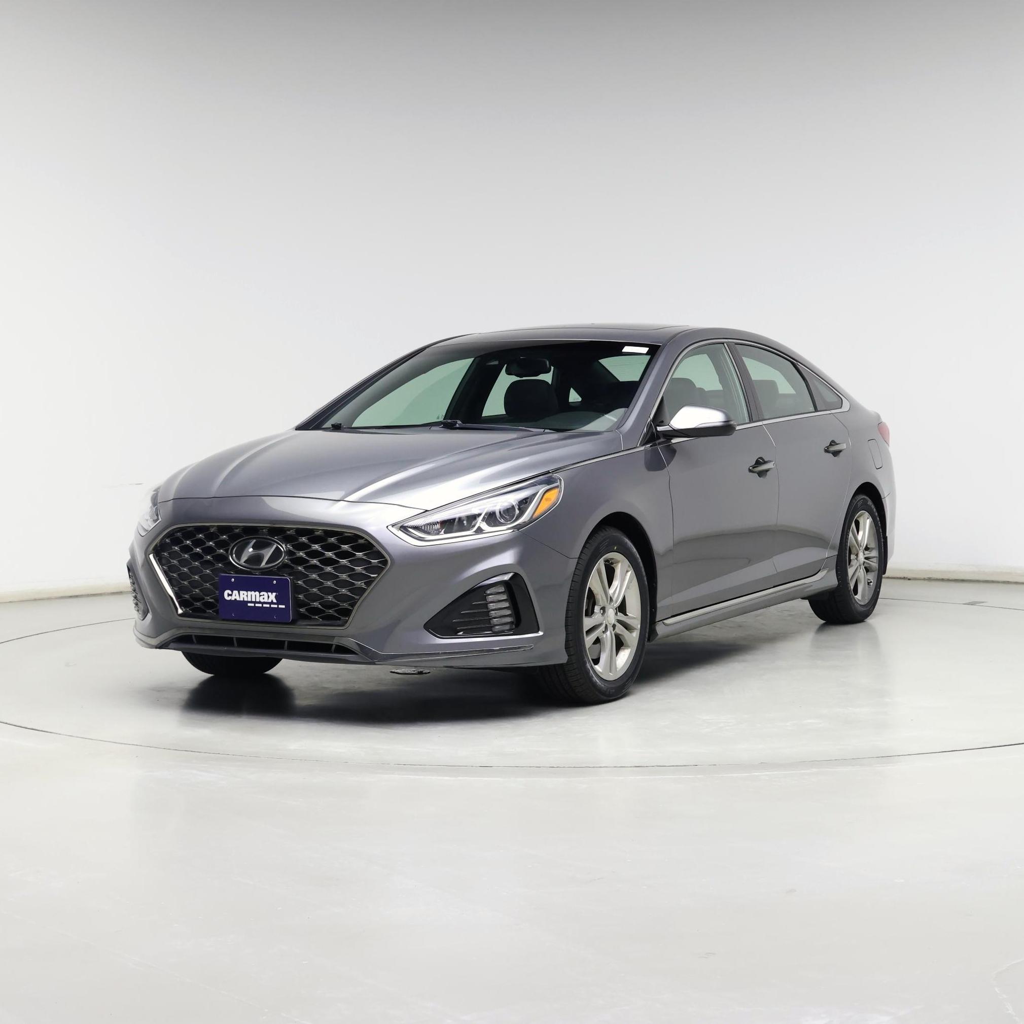 Thumbnail: 2019 Hyundai Sonata - 4