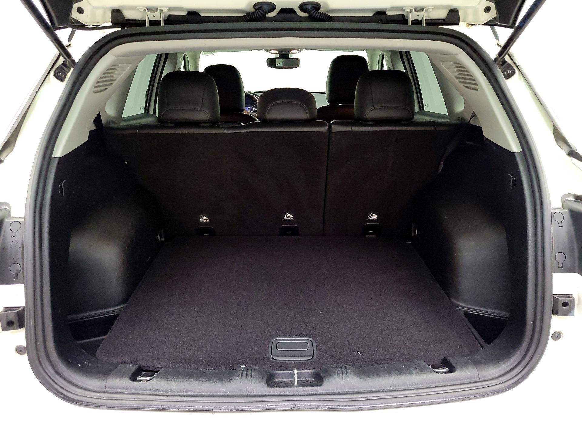 Thumbnail: 2018 Jeep Compass - 20