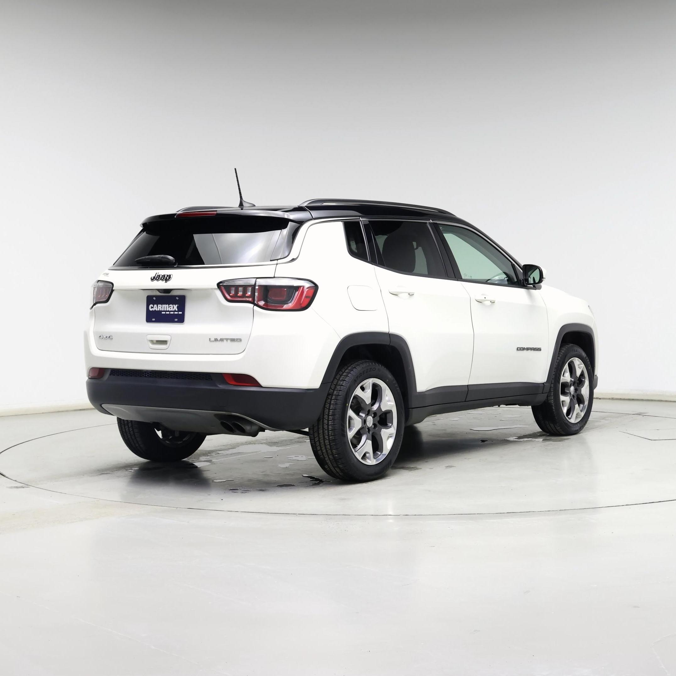 Thumbnail: 2018 Jeep Compass - 8