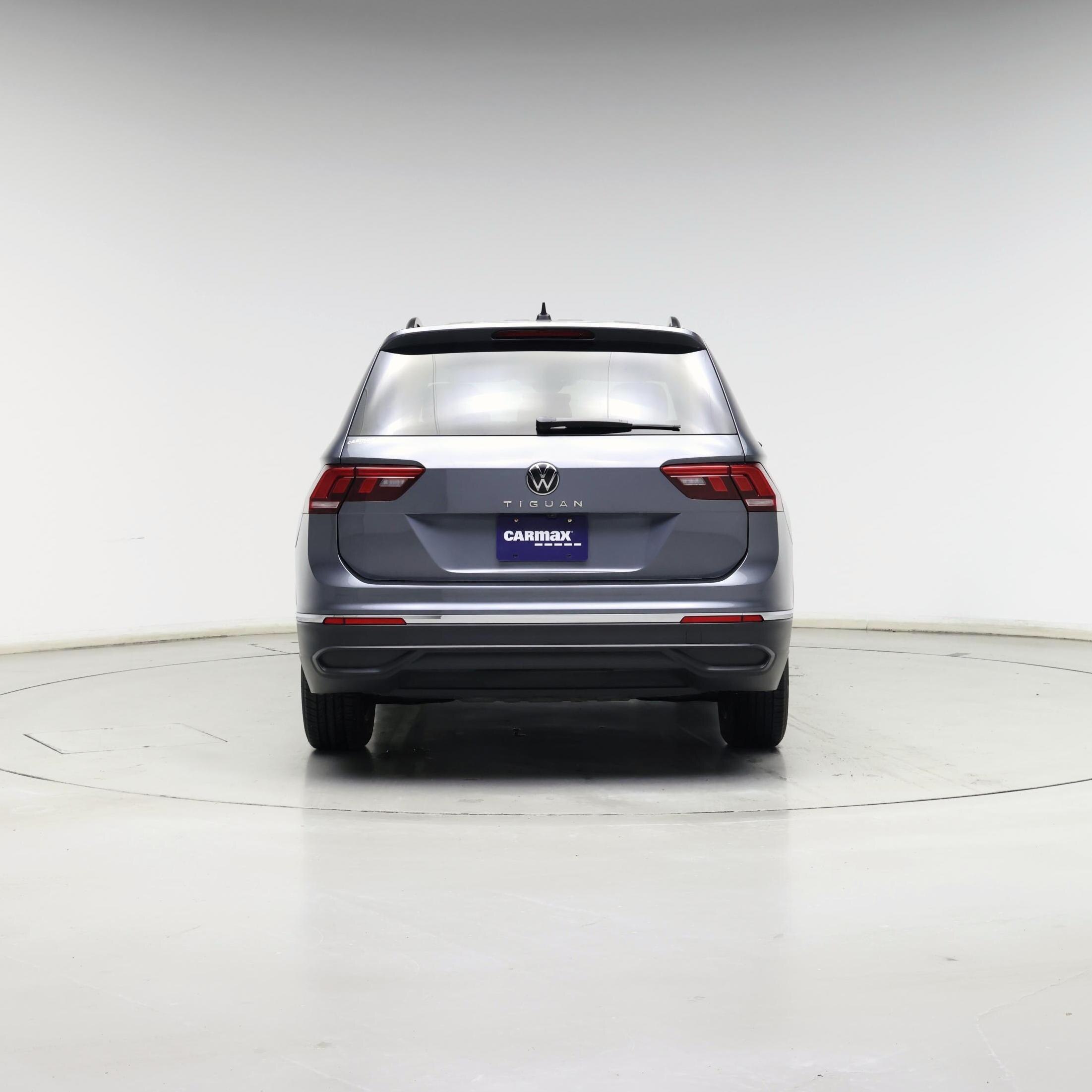 Thumbnail: 2023 Volkswagen Tiguan - 6