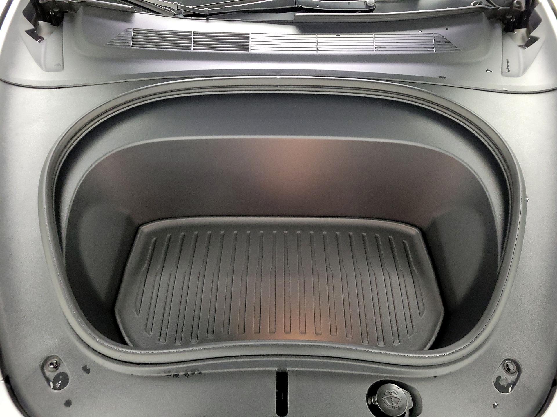 Thumbnail: 2025 Tesla Model 3 - 20