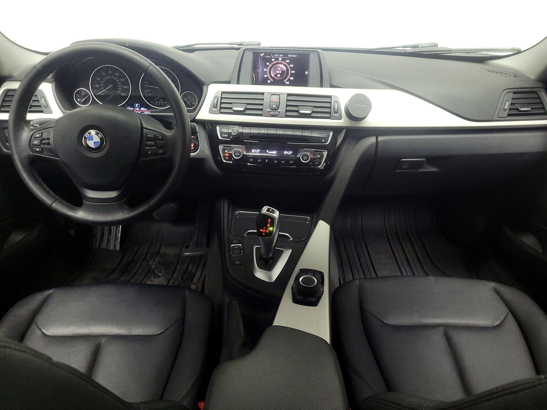 Thumbnail: 2016 BMW 3 Series - 9