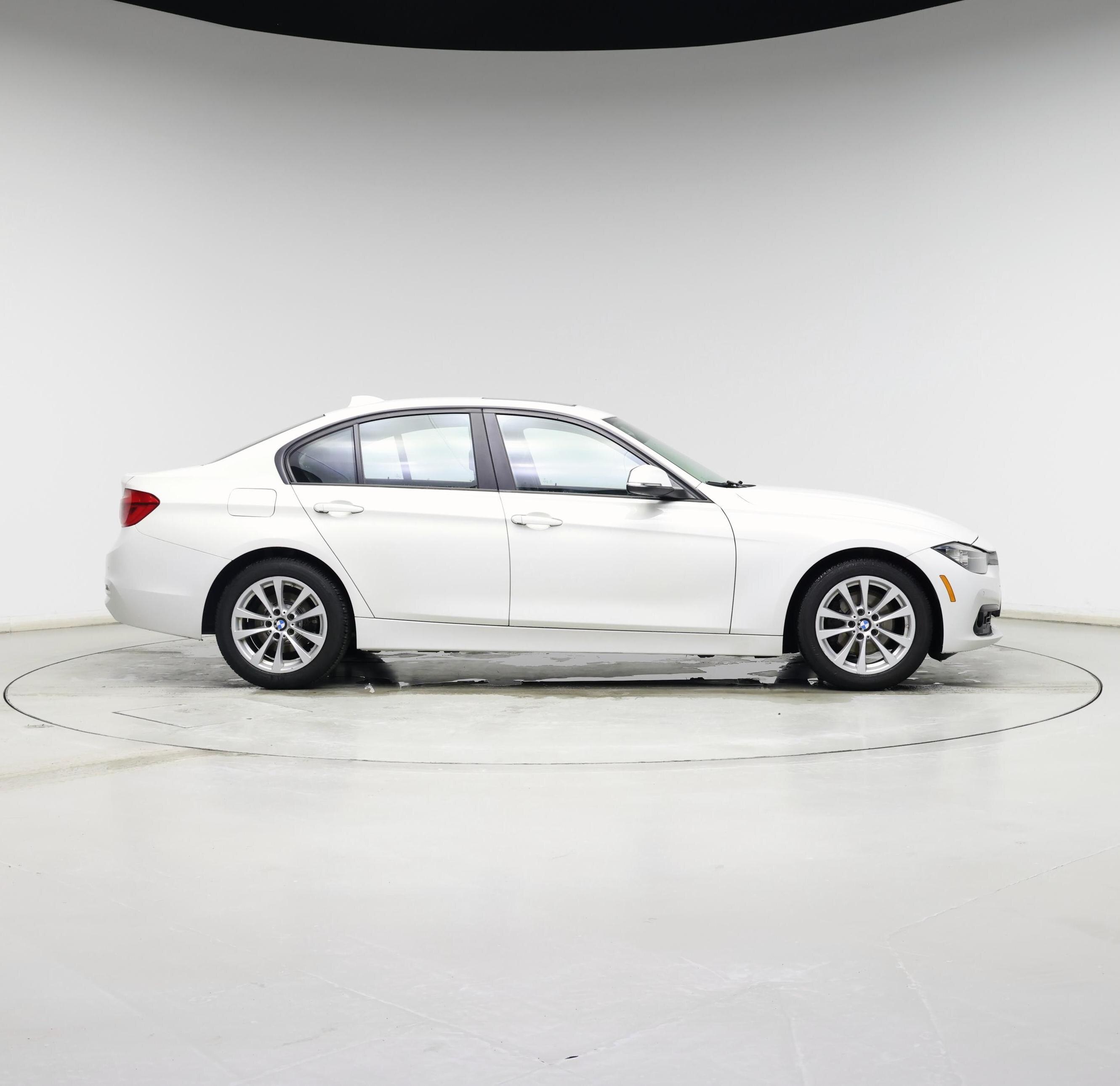 Thumbnail: 2016 BMW 3 Series - 7