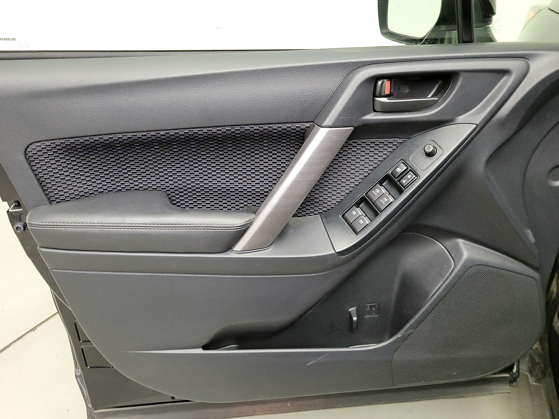 Thumbnail: 2017 Subaru Forester - 12