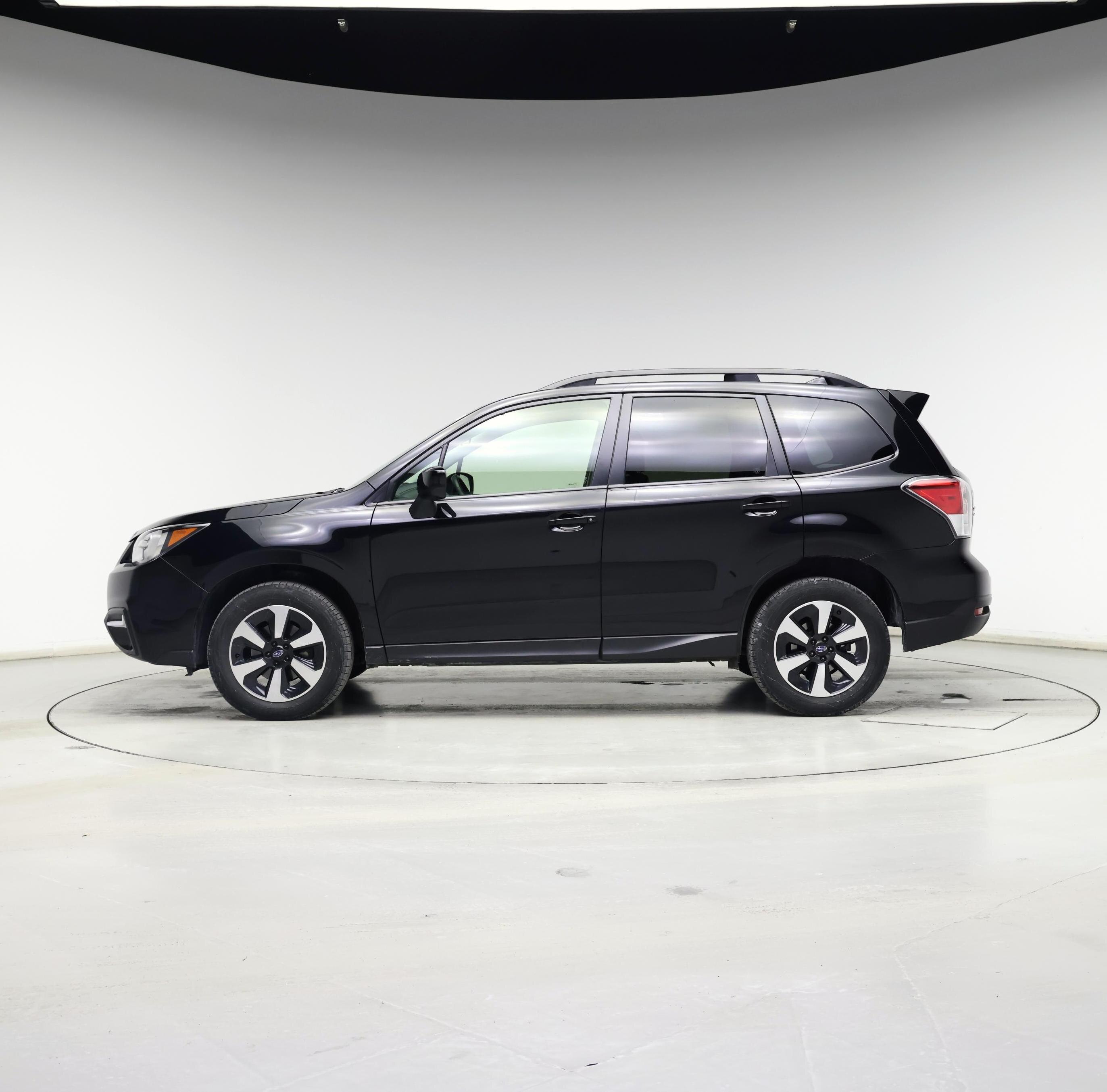 Thumbnail: 2017 Subaru Forester - 3