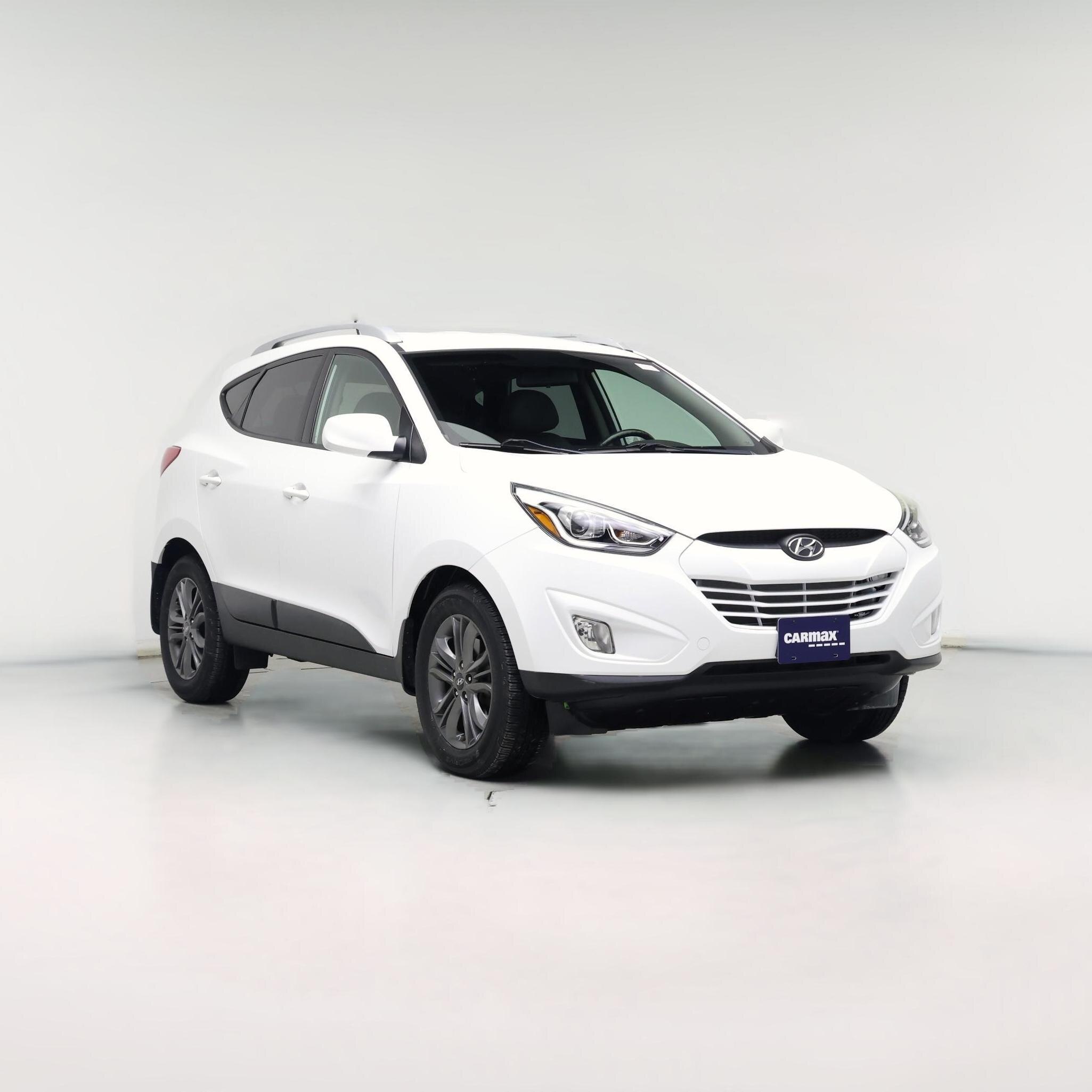 Thumbnail: 2015 Hyundai Tucson - 1